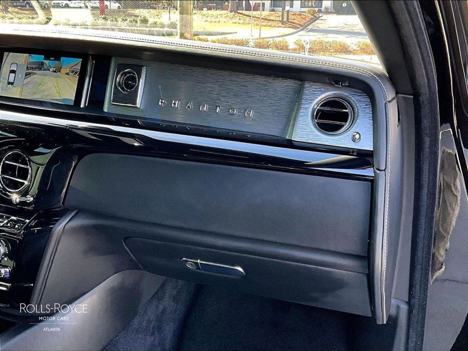 mph014_1860411551_s_C_Nv_K37xwry4_p_l_Gl_OH_2_Sti_Qc_22e28b4243