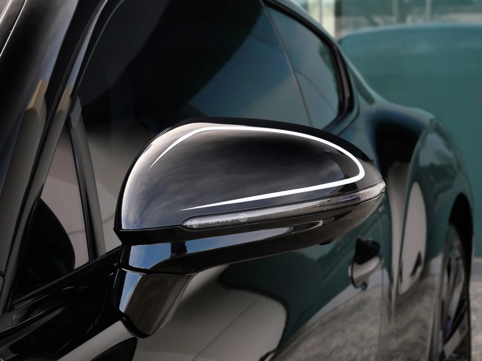 mph014_1860744548_56a62df5e747c30155f1b343e69113e3x_ea52f75d37