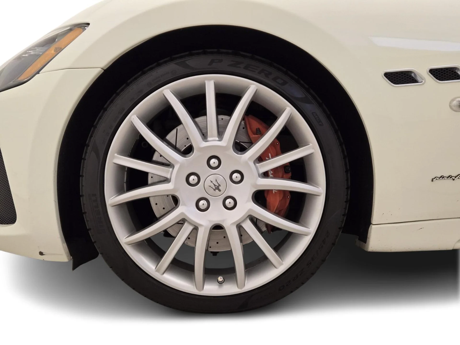 mph014_1861373443_Used_2018_Maserati_Gran_Turismo_Sport_1759820244_872a62484c