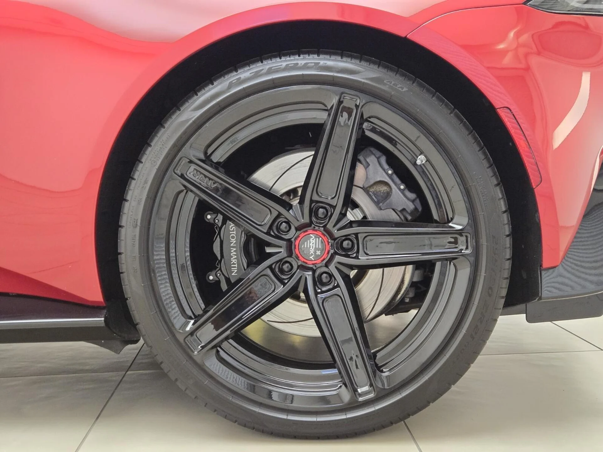 mph014_1862265282_Used_2023_Aston_Martin_Vantage_1784266989_e004c07faa