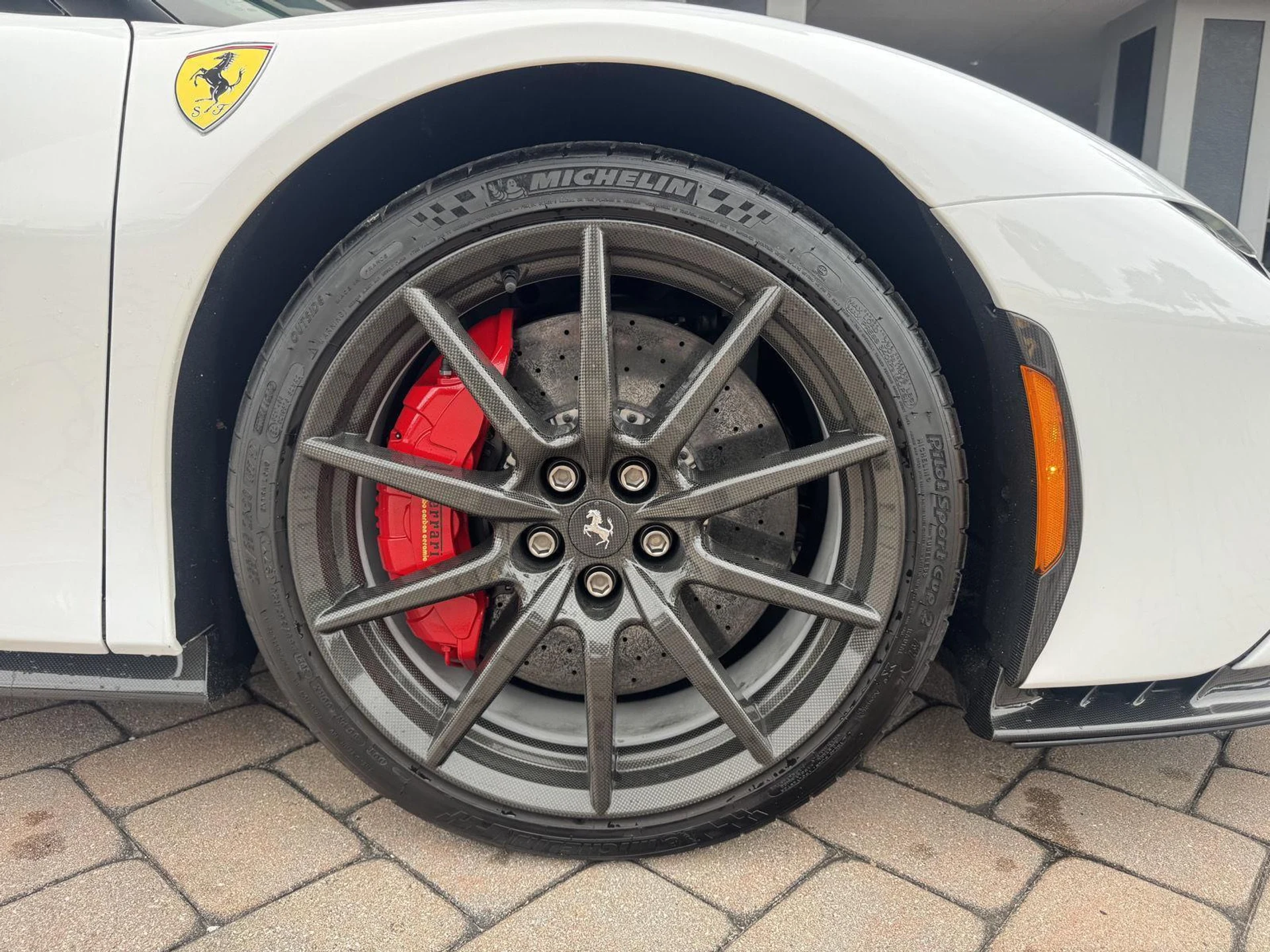 mph014_1867135488_Used_2022_Ferrari_SF_90_Stradale_Coupe_1773865367_9a0383fb4f