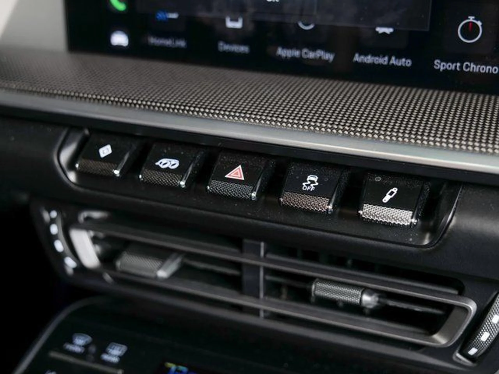 mph014_1872896824_efe3f3db99be43302264bb55f030a32d_48aa00748d