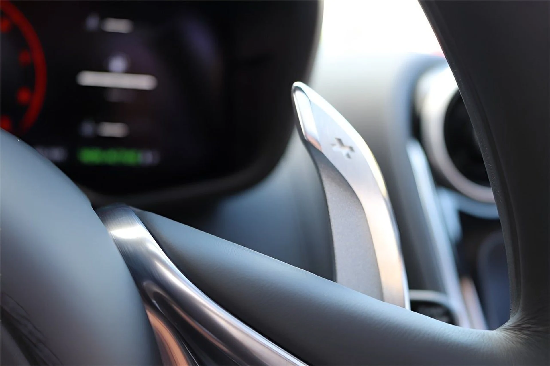 mph014_1875325926_15_8eecb5a20a