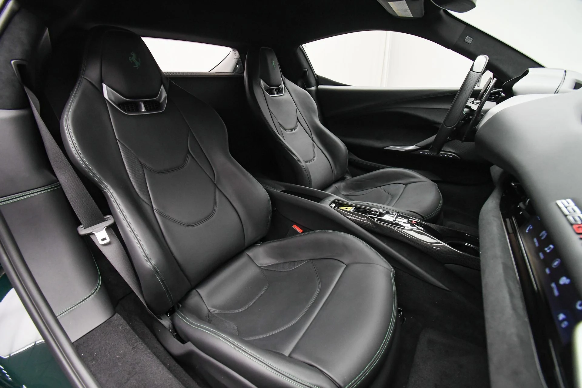 mph014_1875334189_8156d3996447450ab5fb73c62b2979f9_a3febc06f2