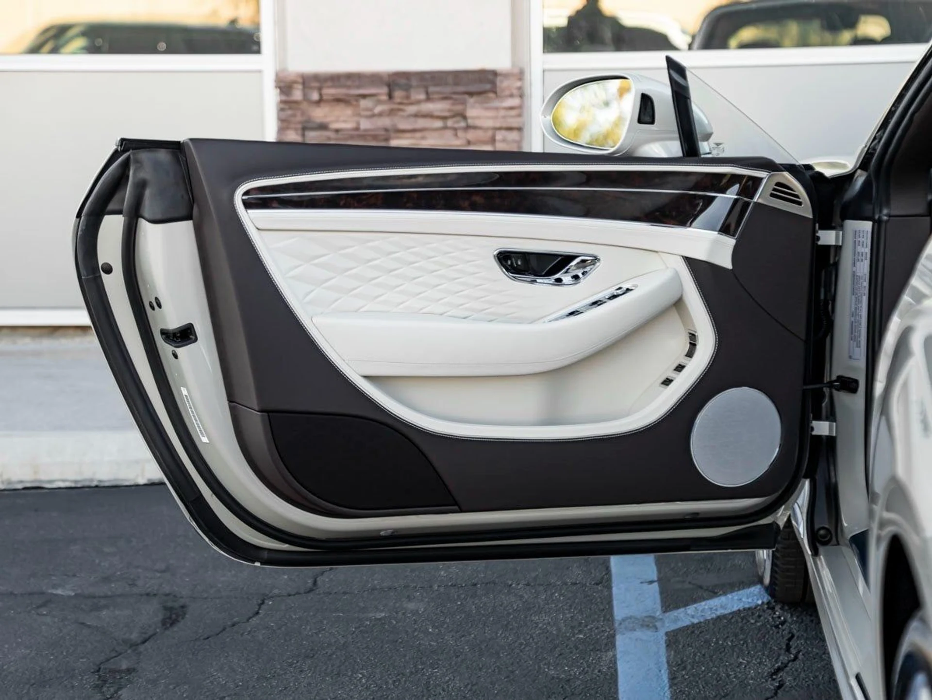 mph014_1888867226_15_6c21b0627a