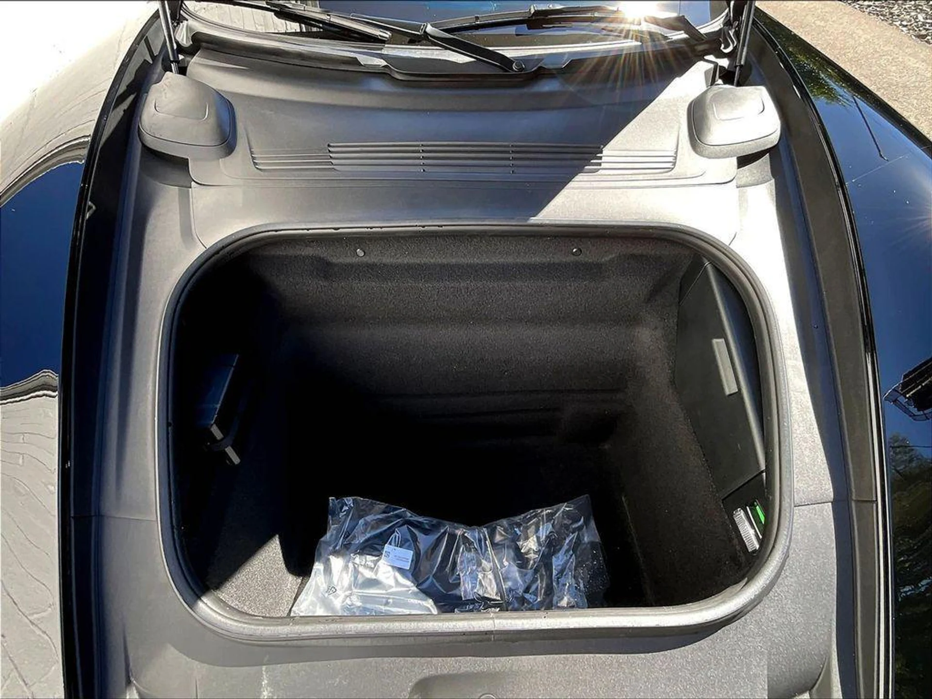 mph014_1889451571_B7i_QO_5p_Q6_GQ_an_R_Tg_Ti3_ze_0_M_c8de5856da