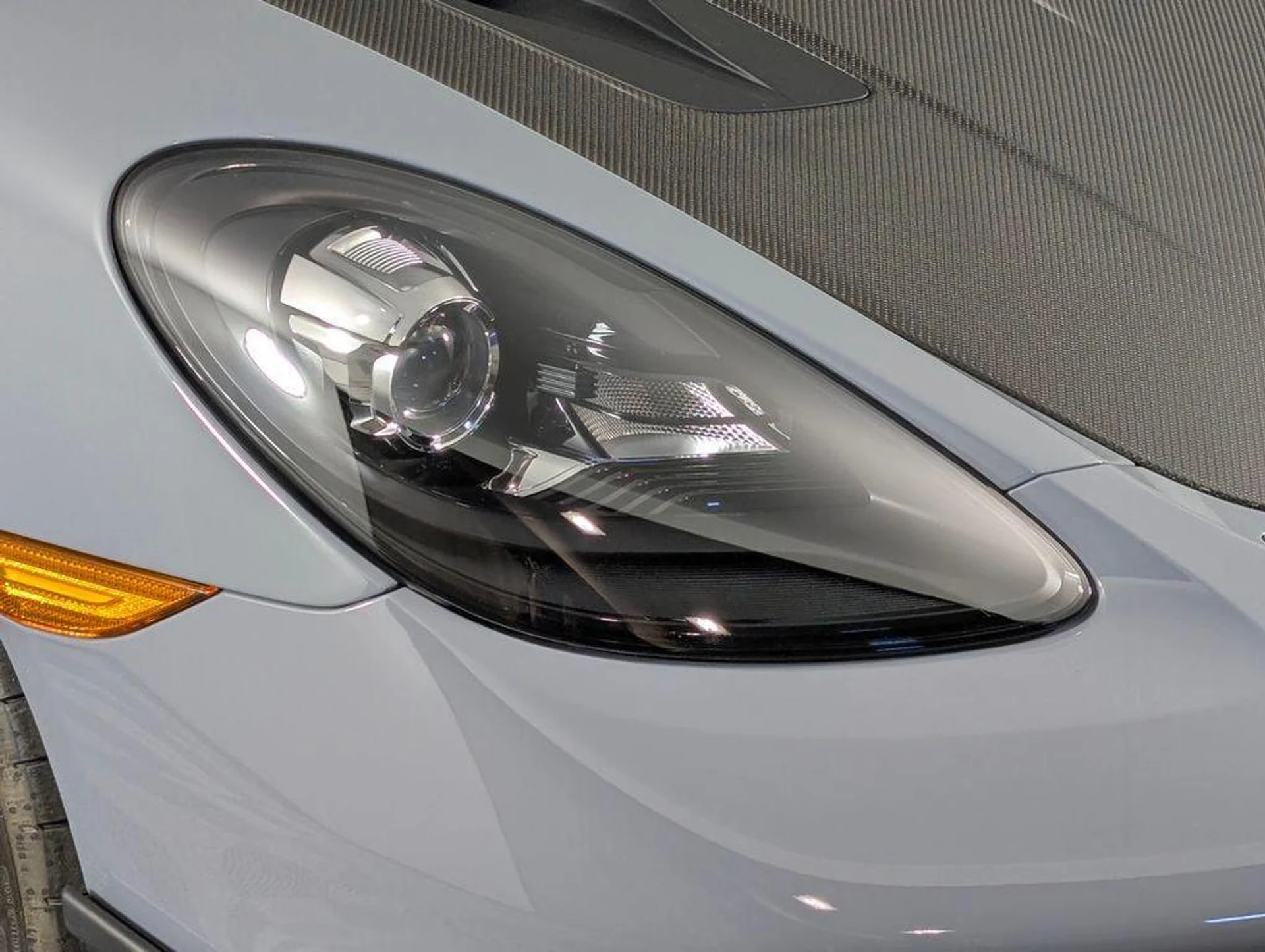 mph014_1892780183_6_UX_Ql_Dk_0ce0_WW_Czu_I6c_JVU_Ws_A_0ecf071ef7