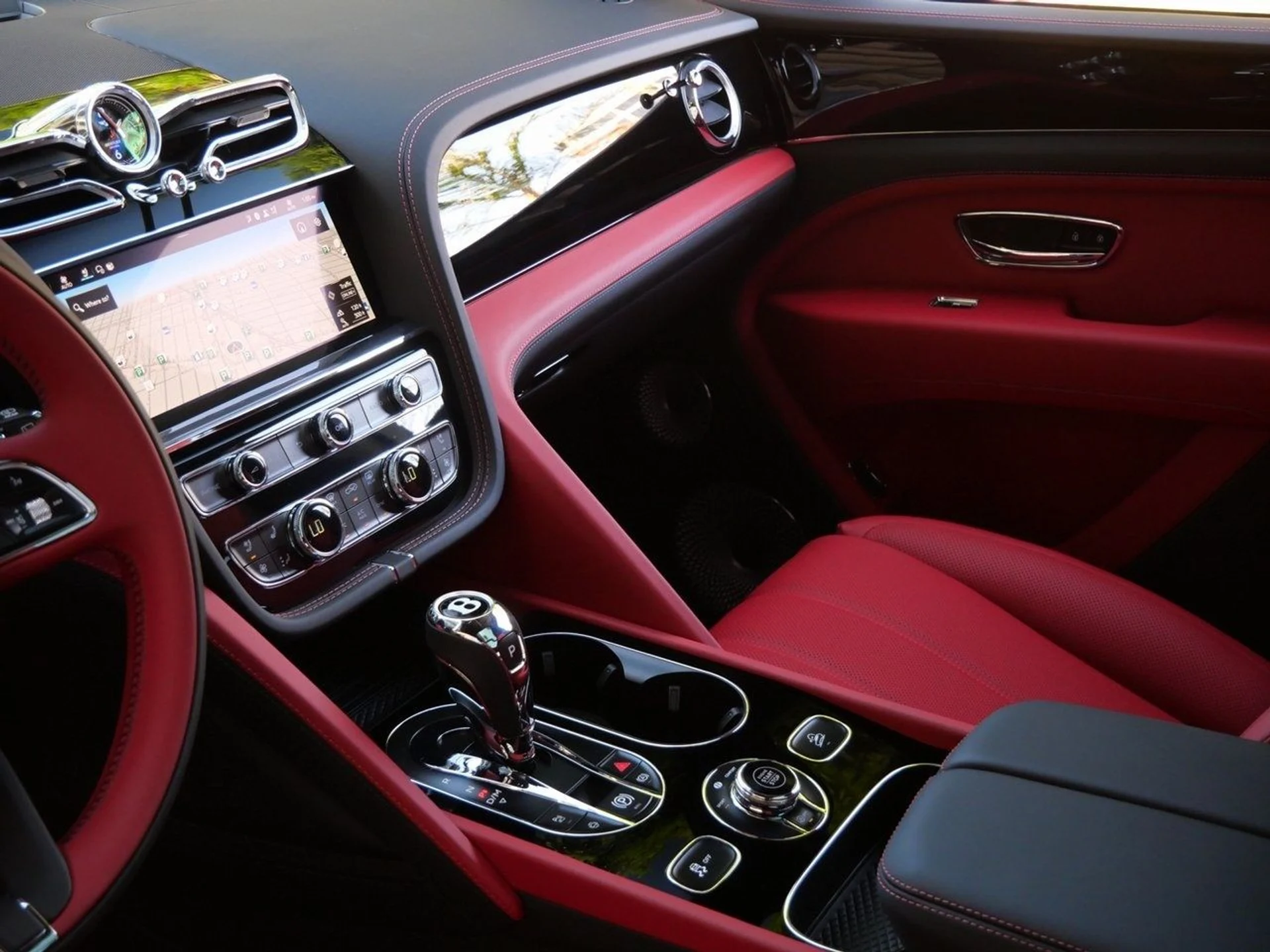 mph014_1893786850_9835bc7b82f655cb9325593e00495f61x_5d3a574de1