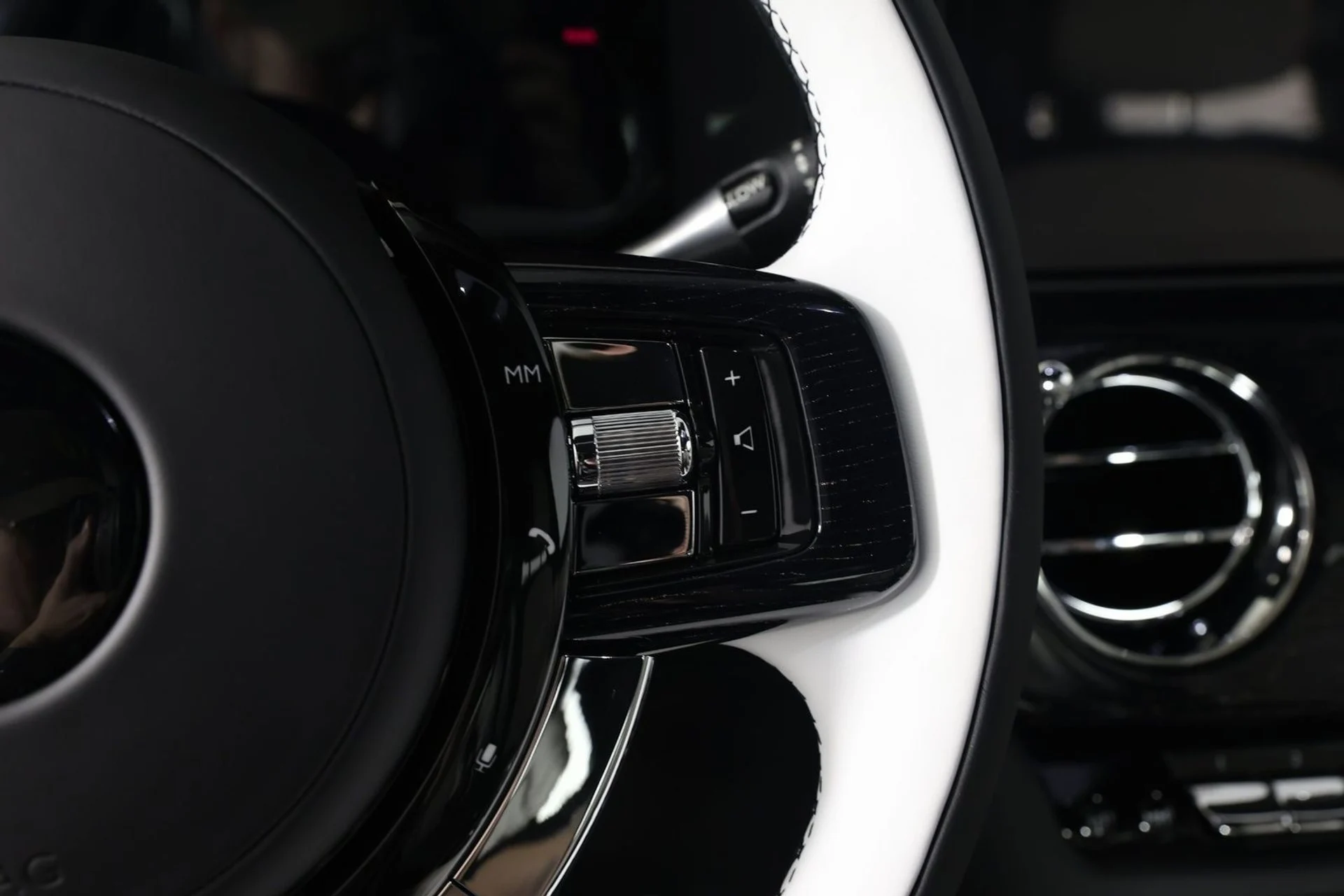 mph014_1895972148_692ed98b14f7957671849c1087309ba0_5745fa7a1d