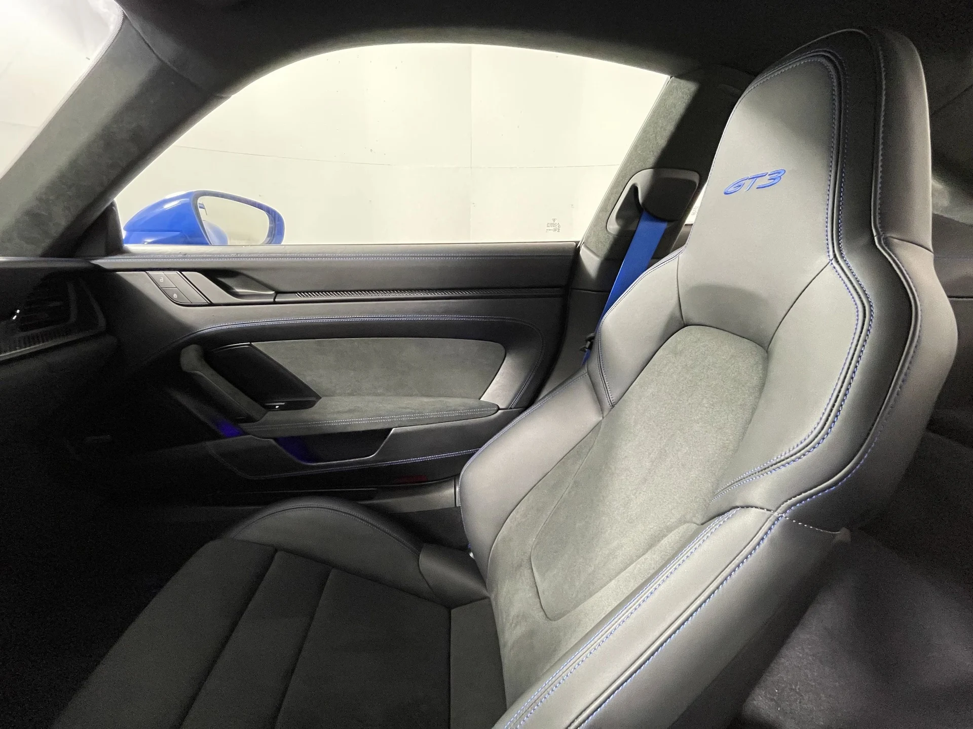 mph014_189910378_c08fcd1c805acd312c23e6a14ca0731dx_fbc5e1bf6d