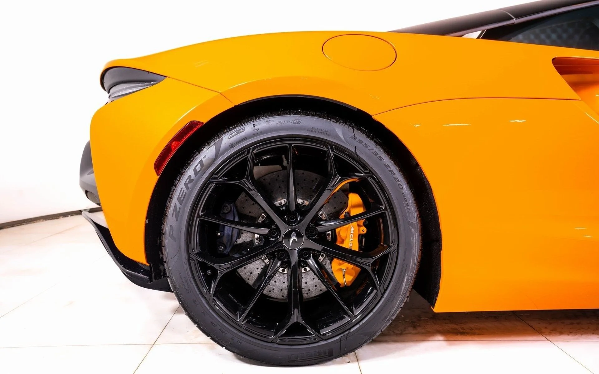 mph014_189991367_79bd6f28b5070a23fef0120d42b33d0bx_f94f767931