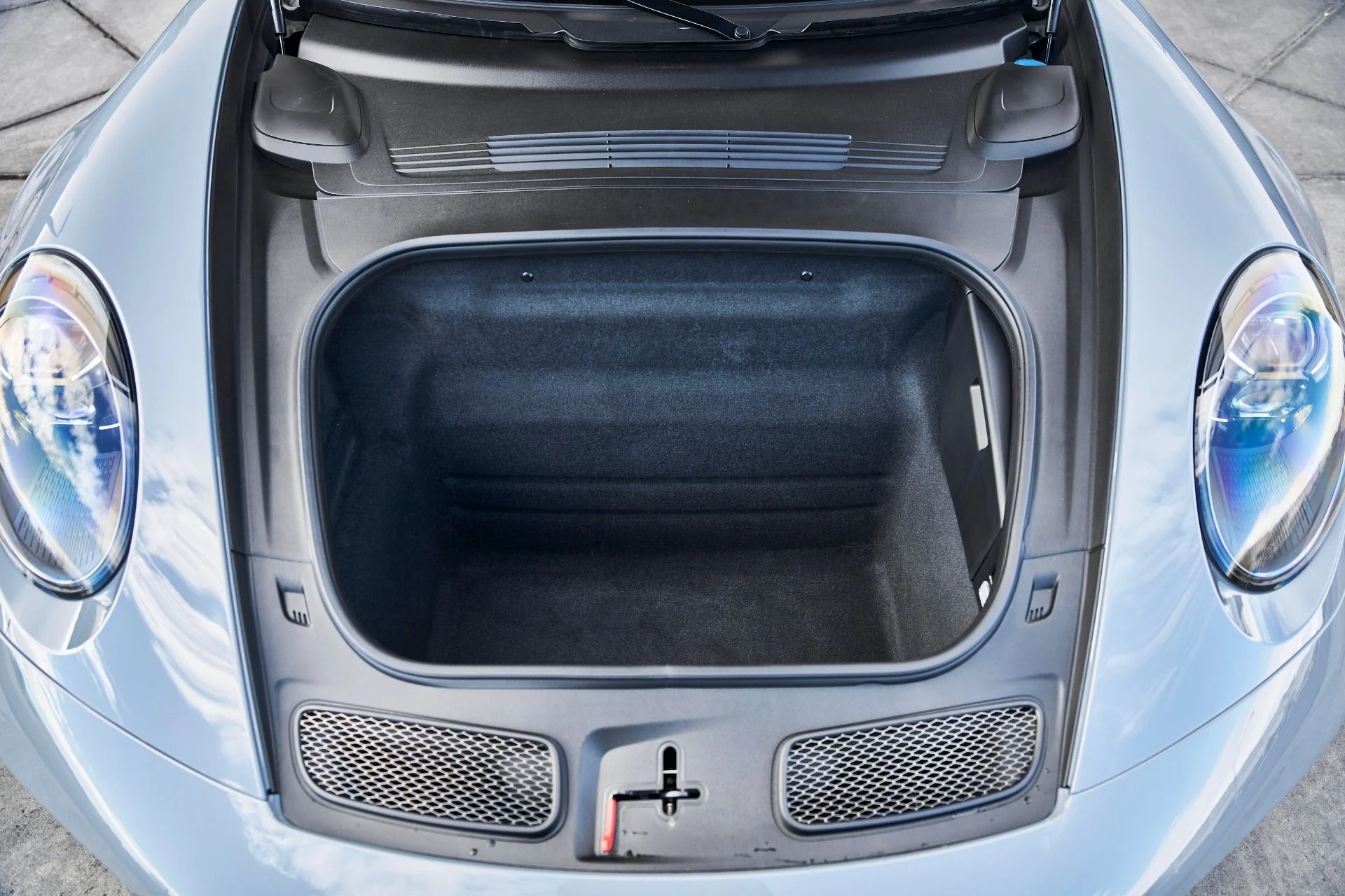 mph014_190061719_Used_2023_Porsche_911_GT_3_1771295155_4e8dd5a86d