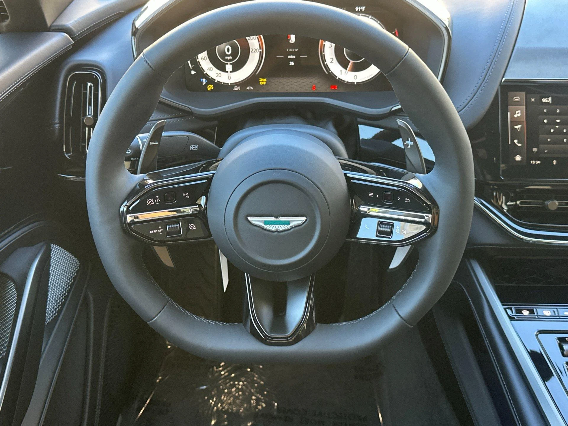 mph014_1911313038_New_2026_Aston_Martin_DBX_S_1790736455_da43ae2176