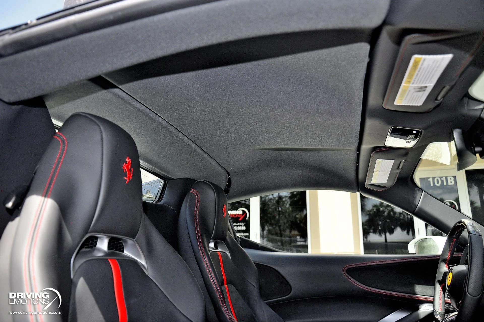 mph014_1911895133_859_p15_l_f18fb1b556