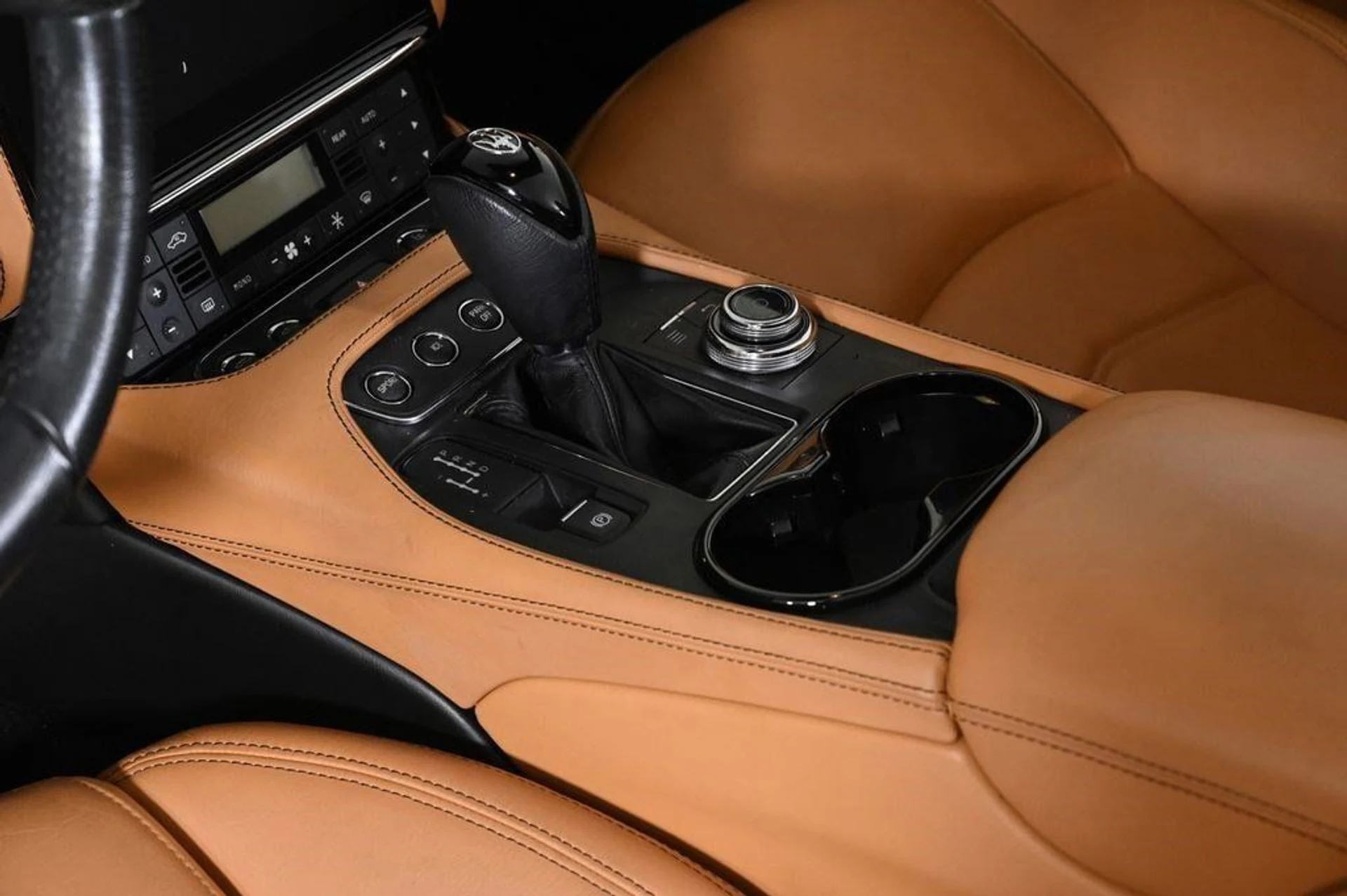 mph014_1913120013_used_2018_maserati_granturismo_mc47l_11350_22854179_14_1024_5aaeae2264