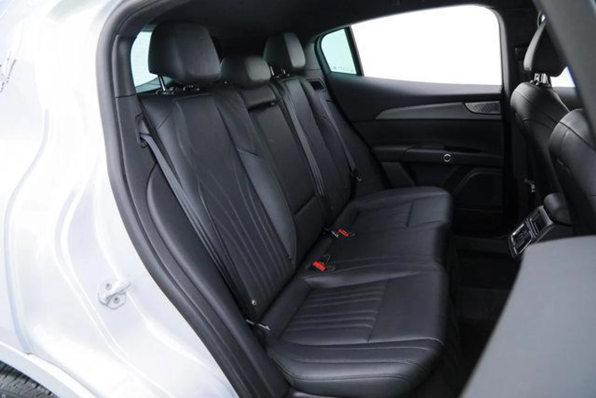 mph014_1914030347_9fx4_QNTBPW_6_B_Shiw_Ar_N0y_CIHAAA_d177440e13