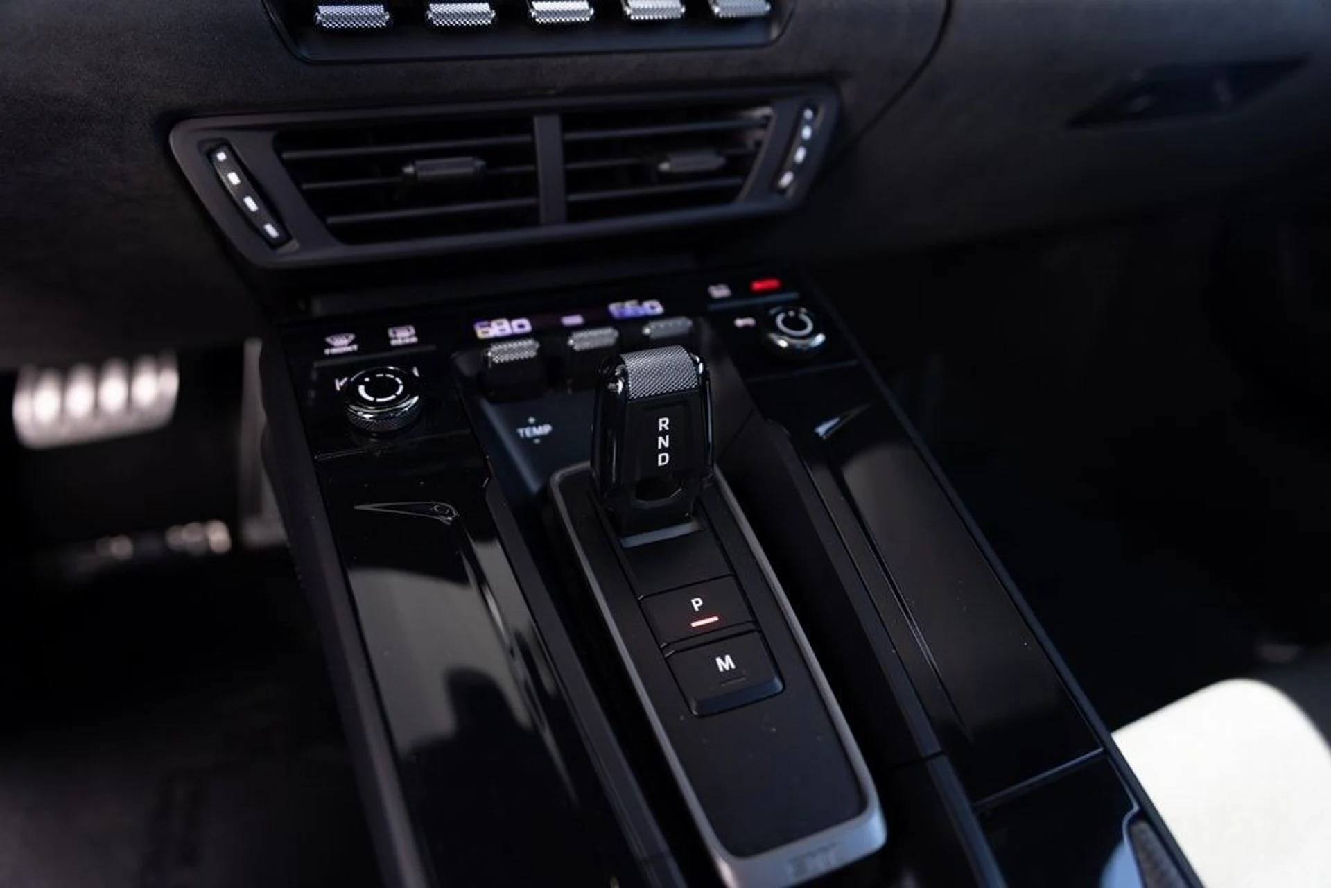 mph014_1917852891_ea1bd0a034daf4ab12382e01941c2748x_a606bcbd04