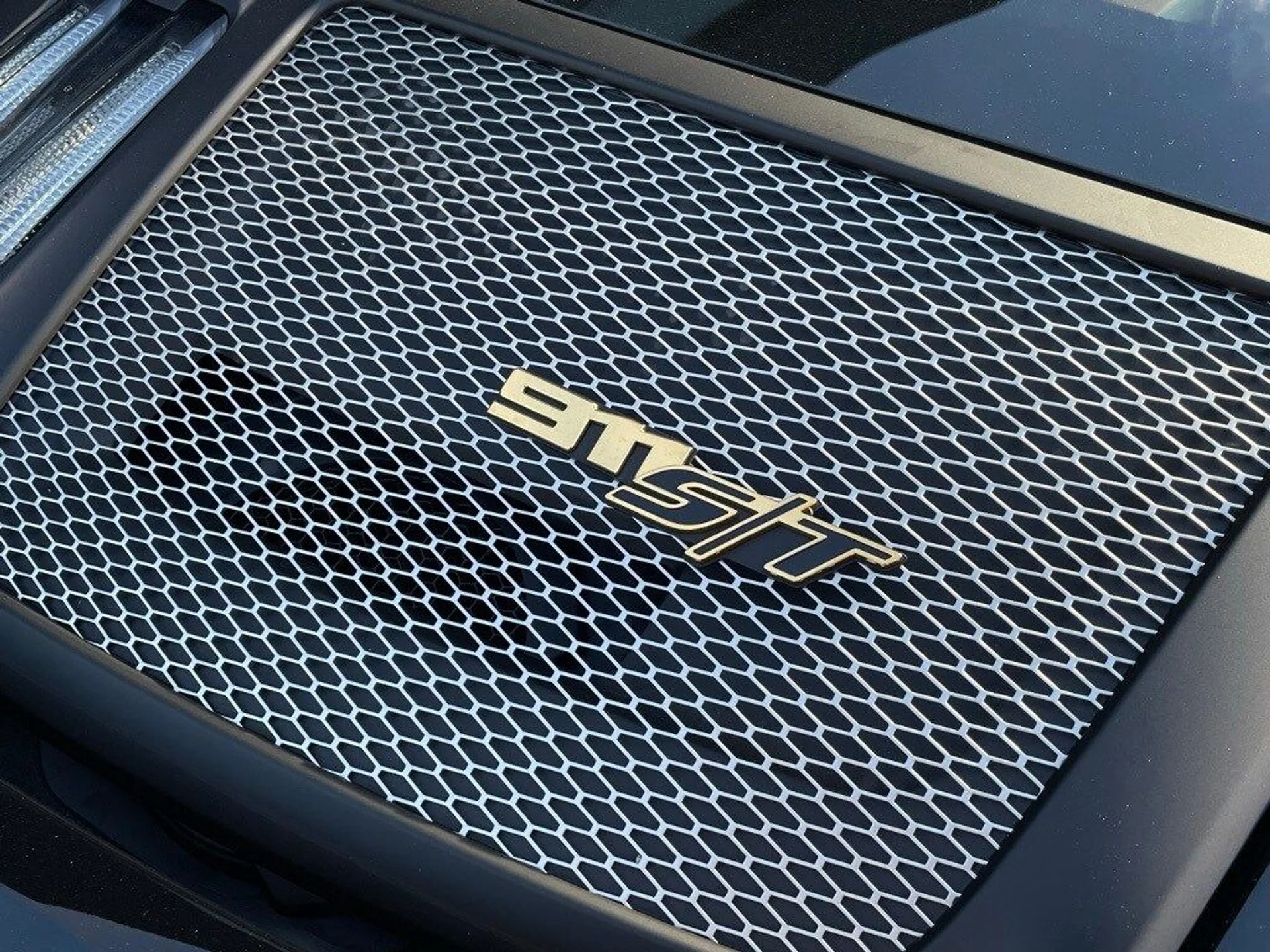 mph014_1921672799_4b491b9ad9133b97c90d3637e018ee06x_cb5116f08e