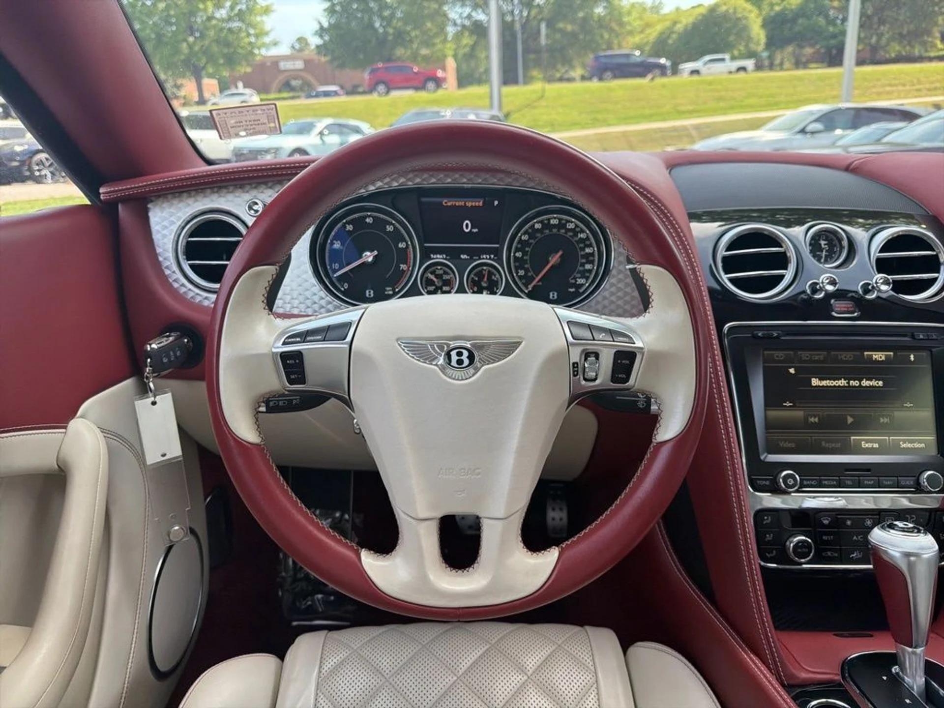 mph014_1926508420_hozk95bxiak69egyx4ecdpawchs1_bba1142144