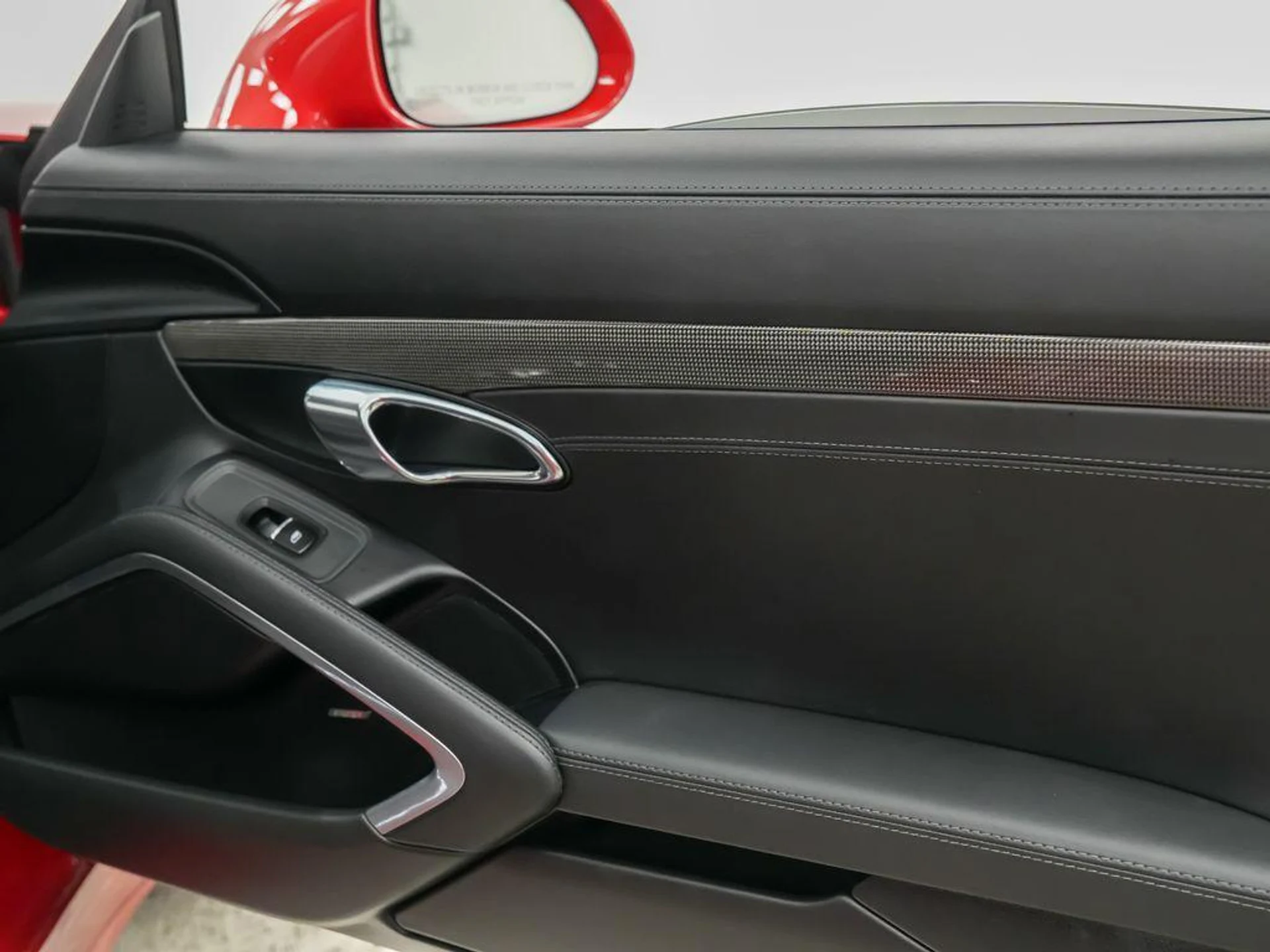 mph014_1933616473_pi1_opa_Ttf_T2y_Mb_Y9x933j_JD_Gk_A_261739e26b