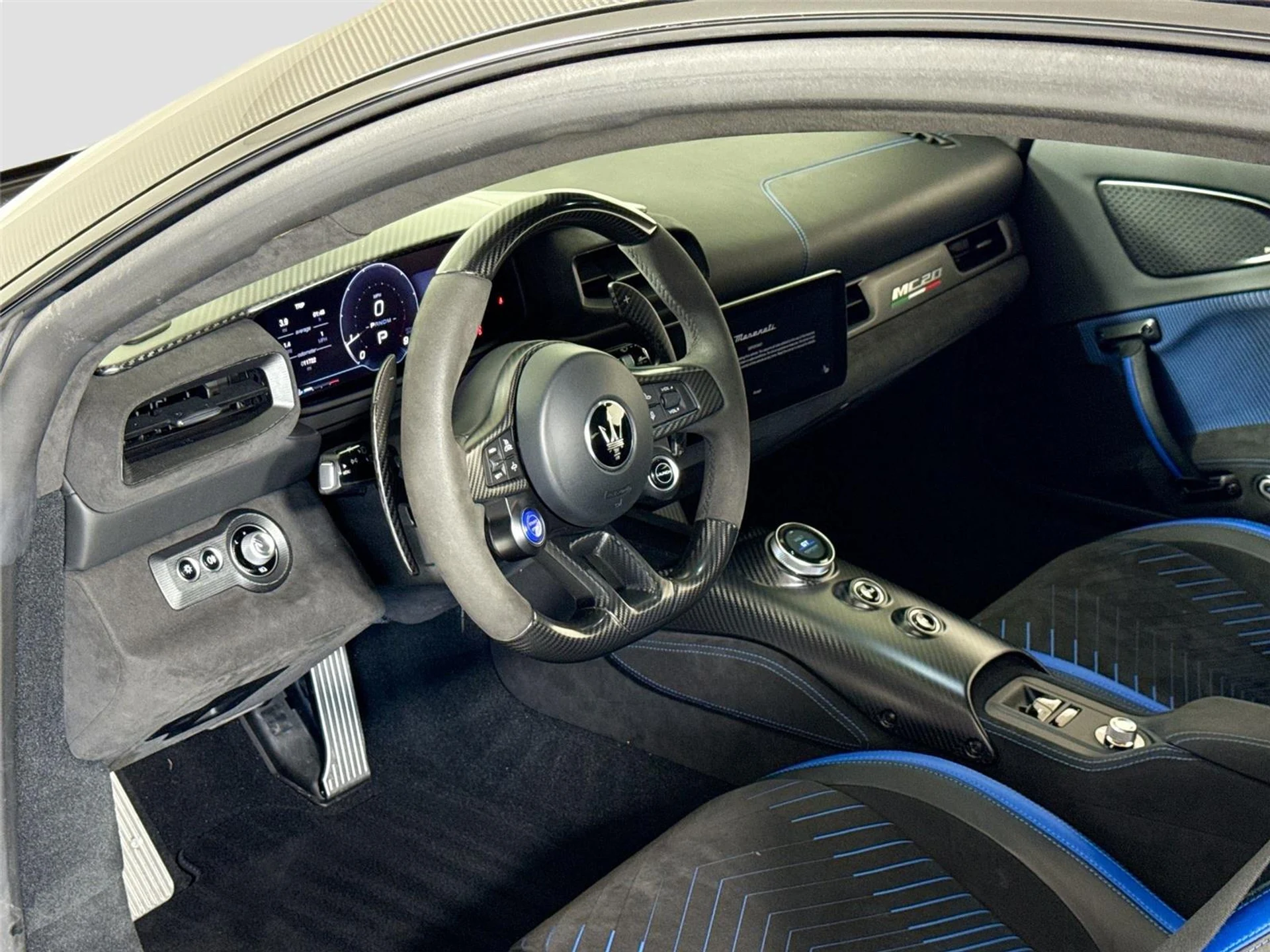 mph014_1933906627_ccc326be54ed30ce2317c91e4917abaf_39228160c7