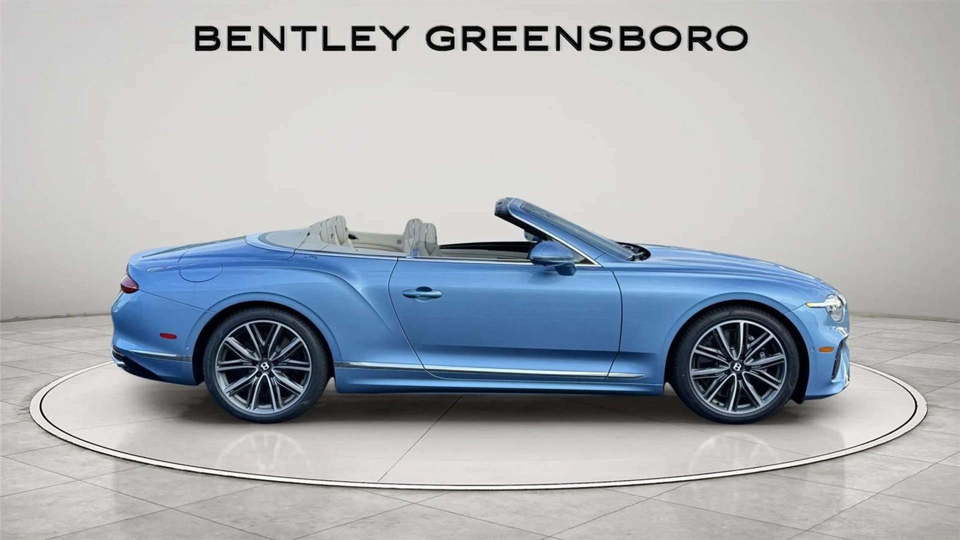 mph014_1941683464_cf85f3d2be7c428da1ef8a2adb6fb4fa_11e7e7927d