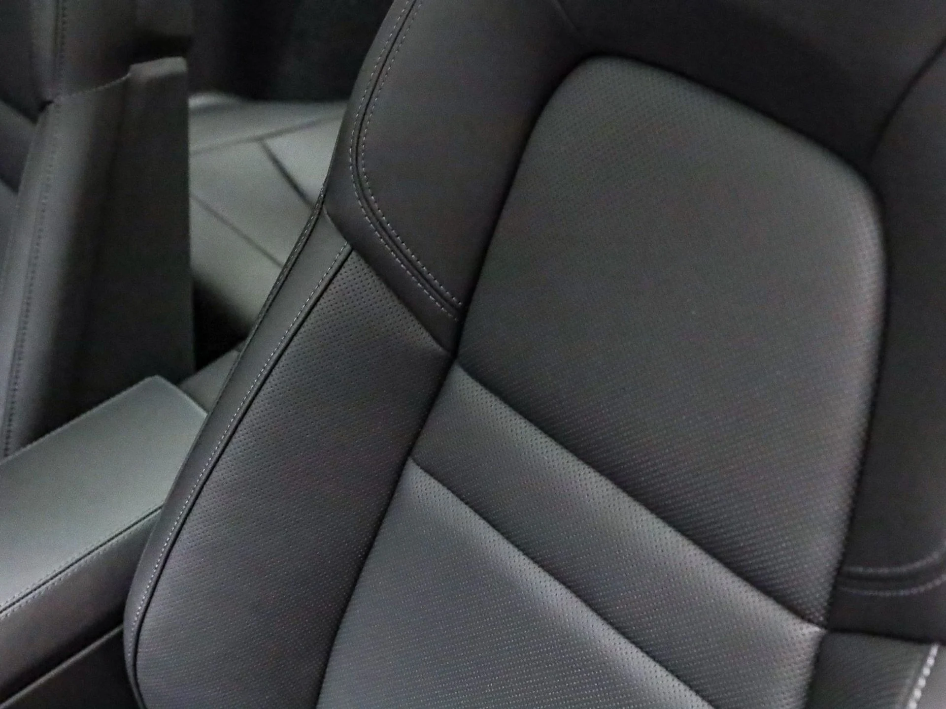 mph014_1945890658_8afd2ab6b229a4f2ddb63b746eed990fx_911998180d