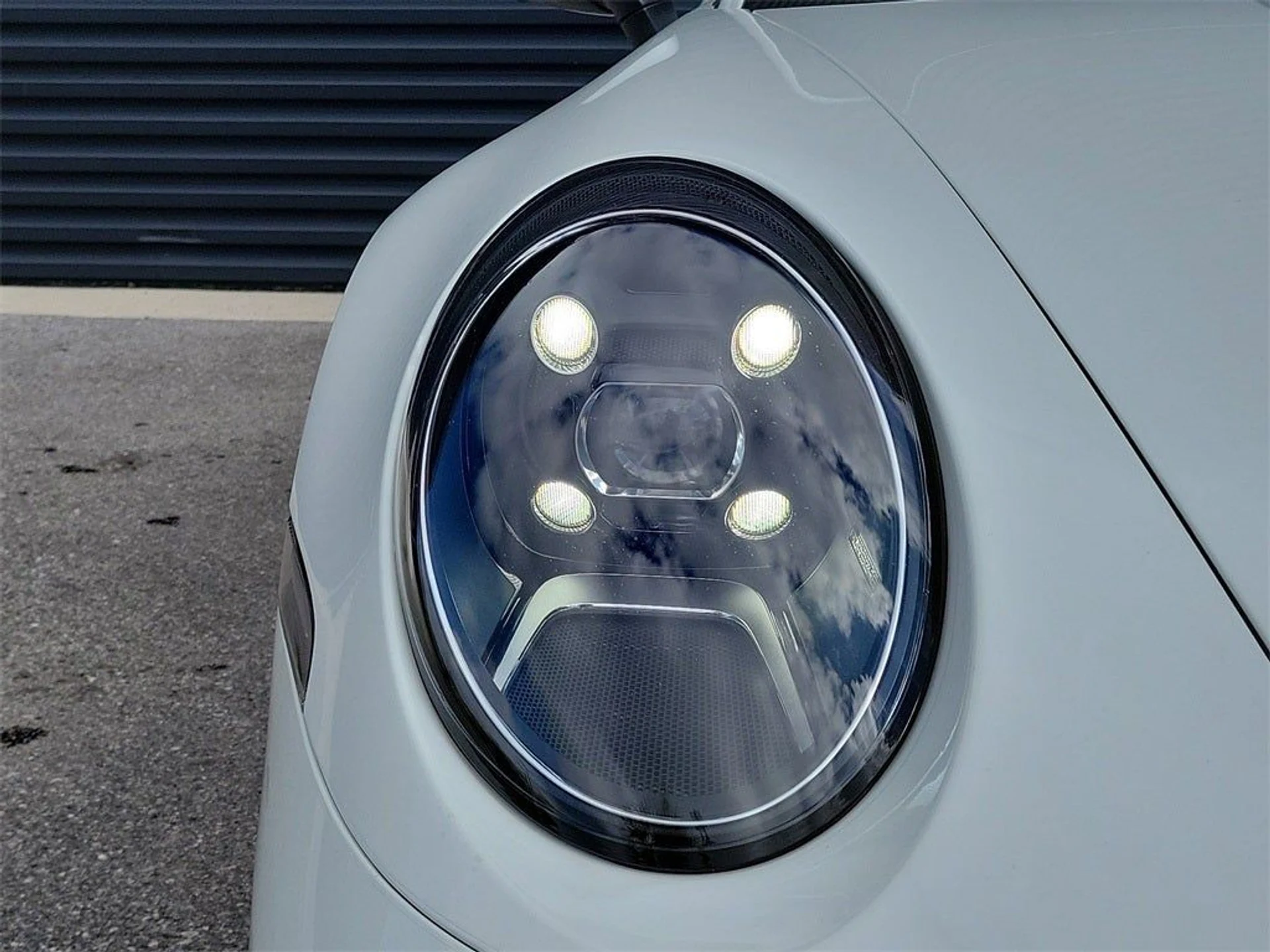 mph014_1947457649_15_1f560ae177