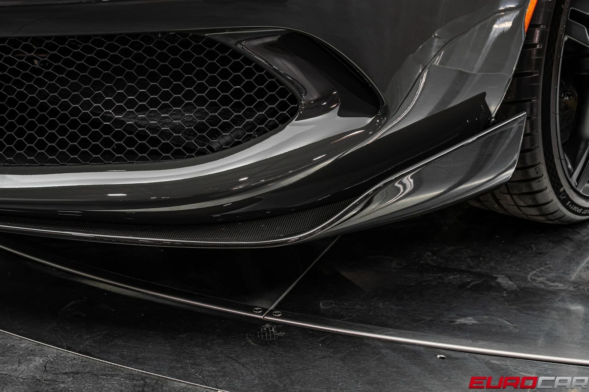 mph014_1948397605_image_15_2781a542db