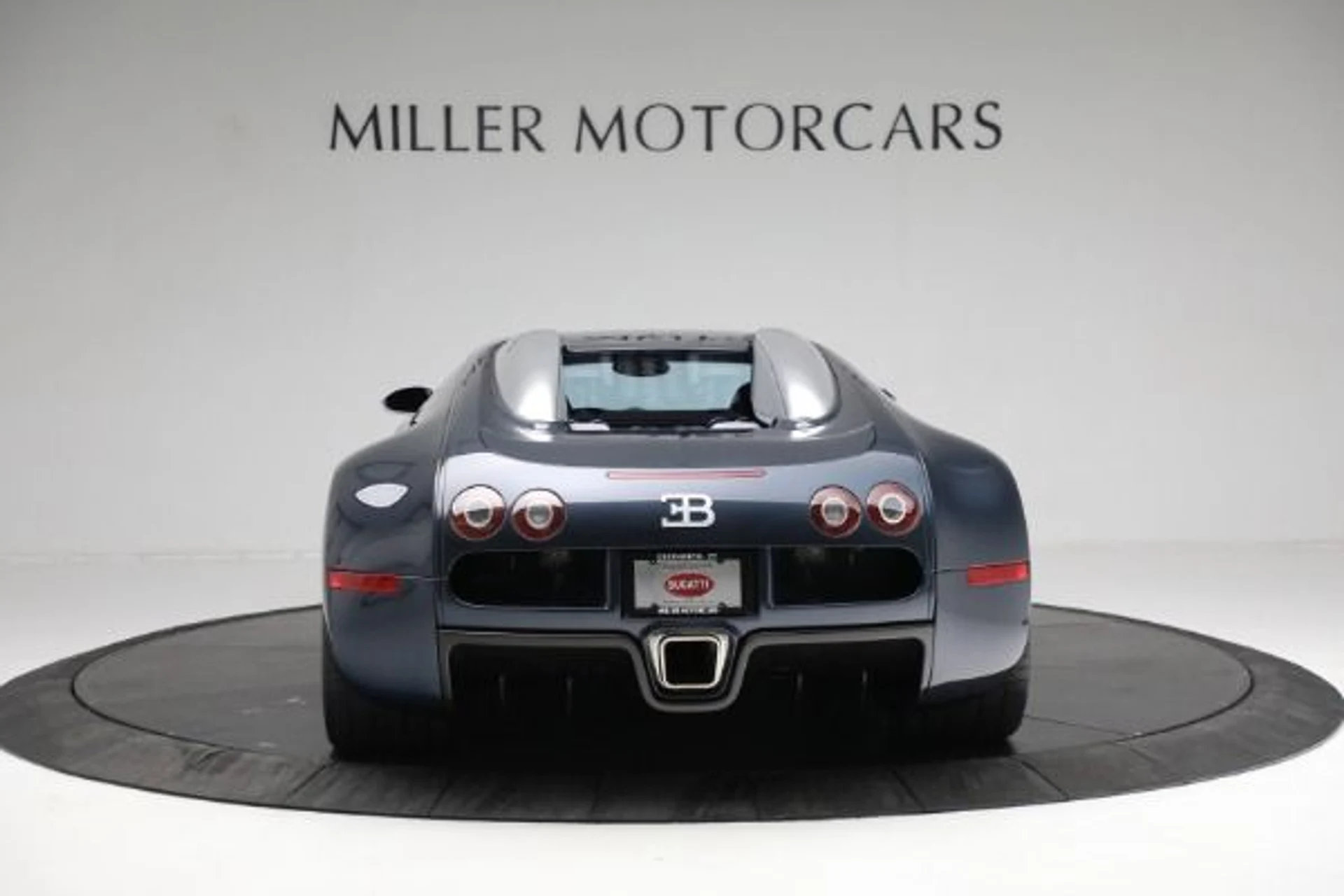 mph014_194841970_Used_2006_Bugatti_Veyron_164_0537e69a98