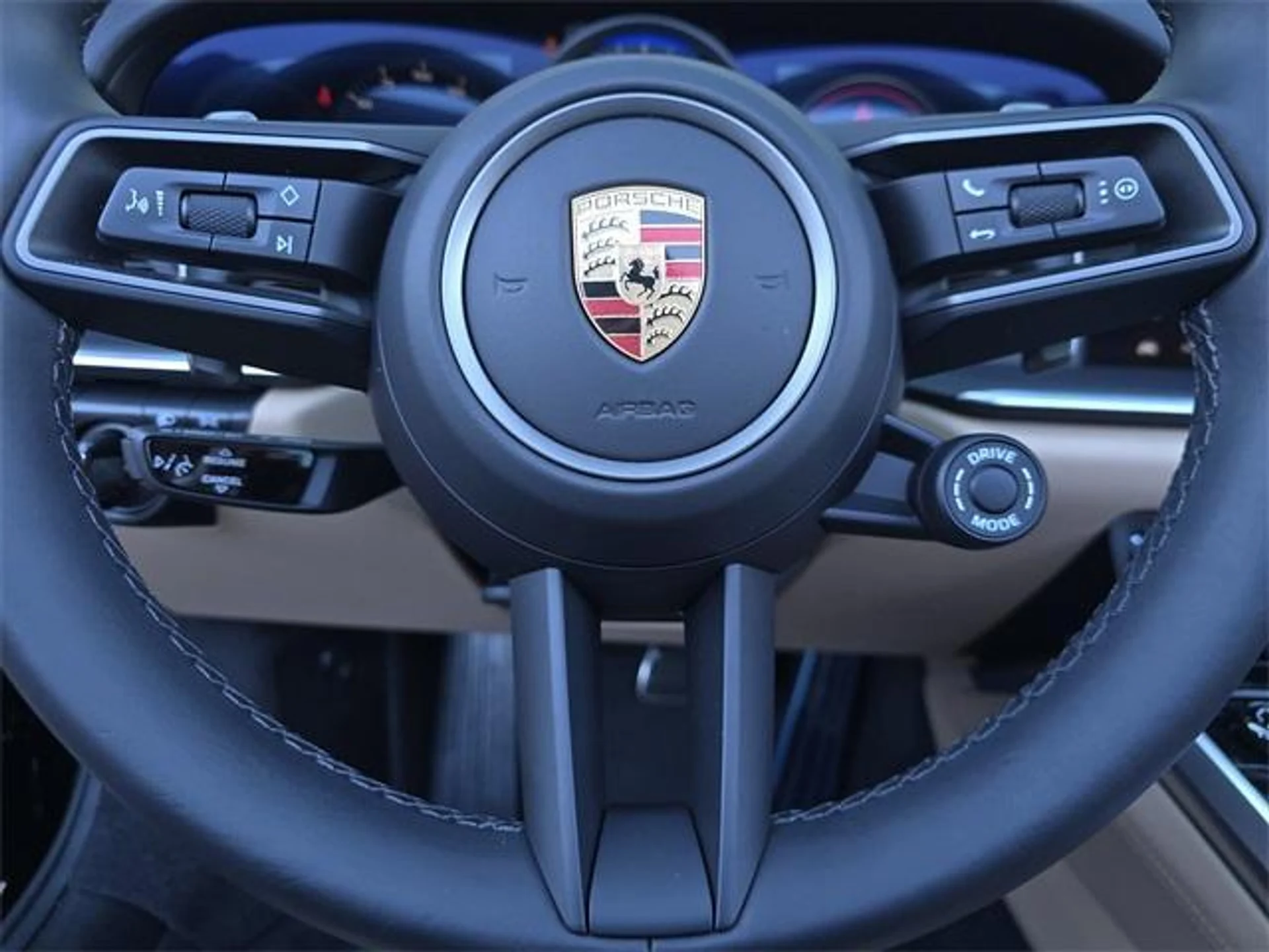 mph014_1951964442_j_Twqm_ui6vblh_SAG_Hm_Tu_W3qde_FY_99846eb29c