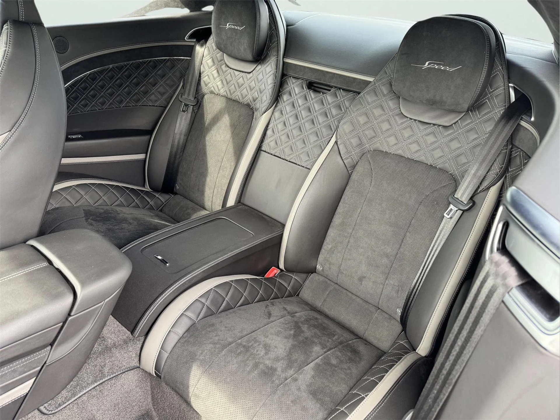 mph014_1957716318_7c3d5143d81f6c327f4b2096c5a0b59a_6531e37f0c