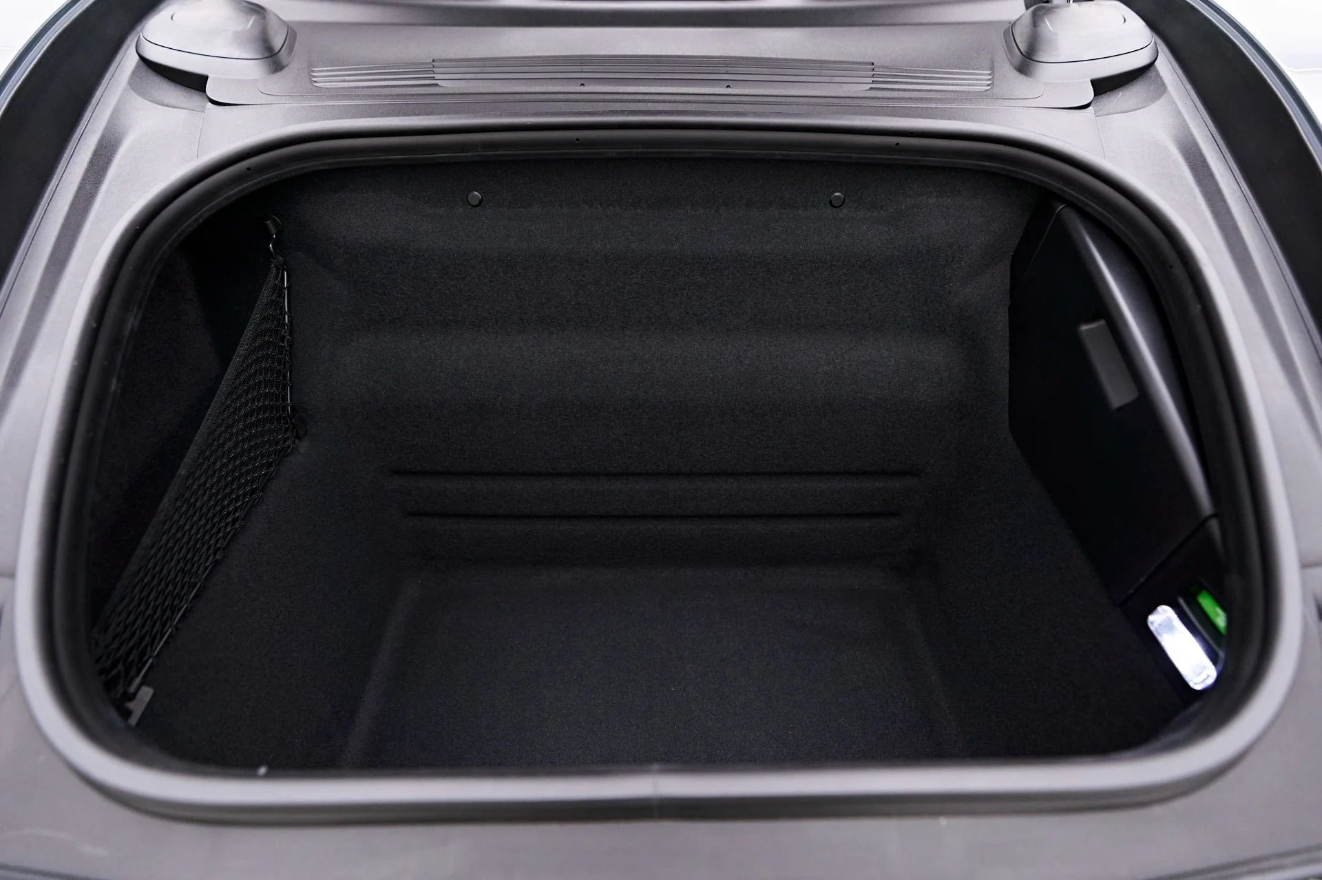 mph014_1966221265_Used_2023_Porsche_911_GT_3_1723305784_9e560000be