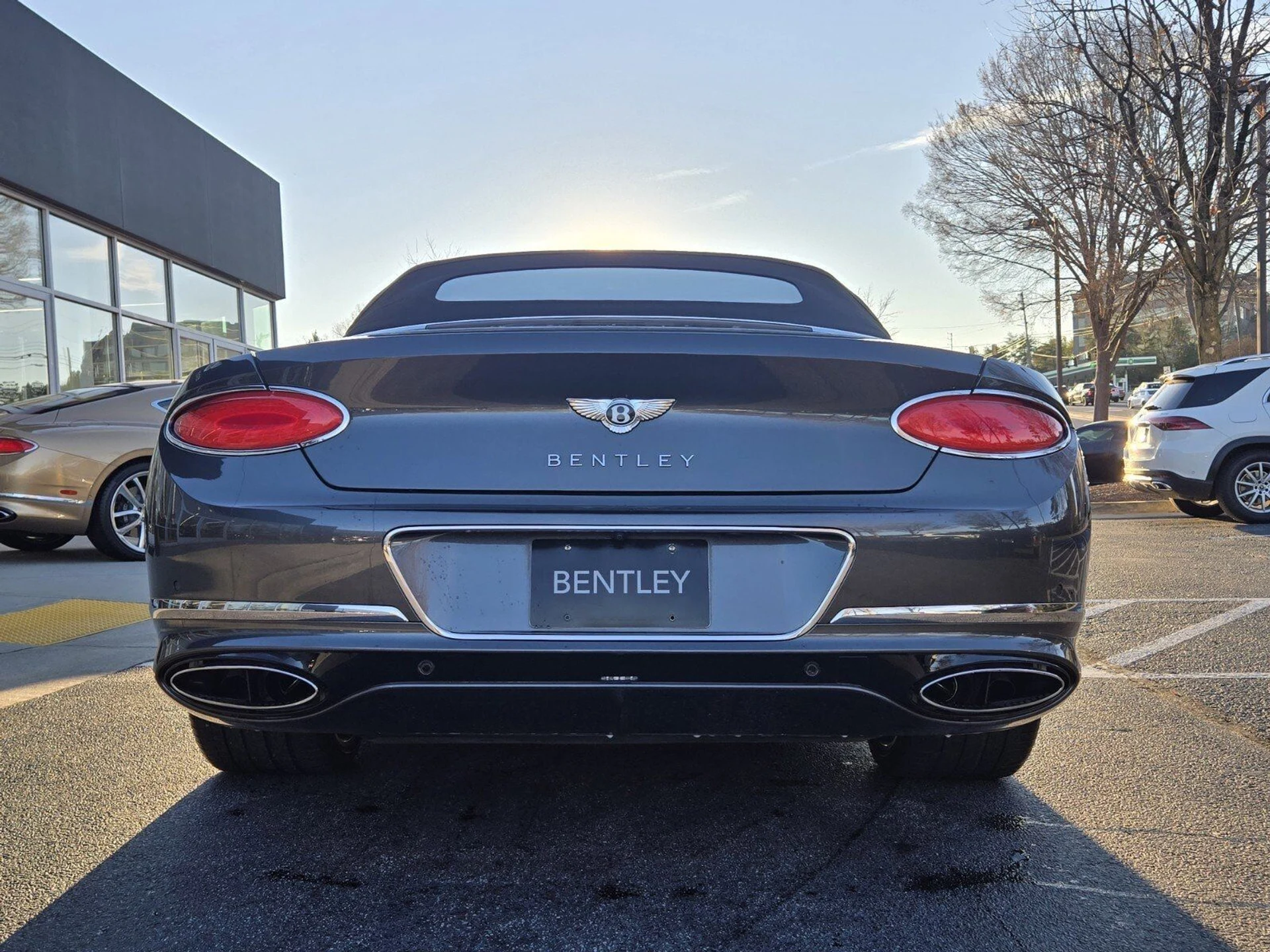 mph014_196890318_8369e90828c50ac6cefa184d0e6959c6x_67aae8d85a