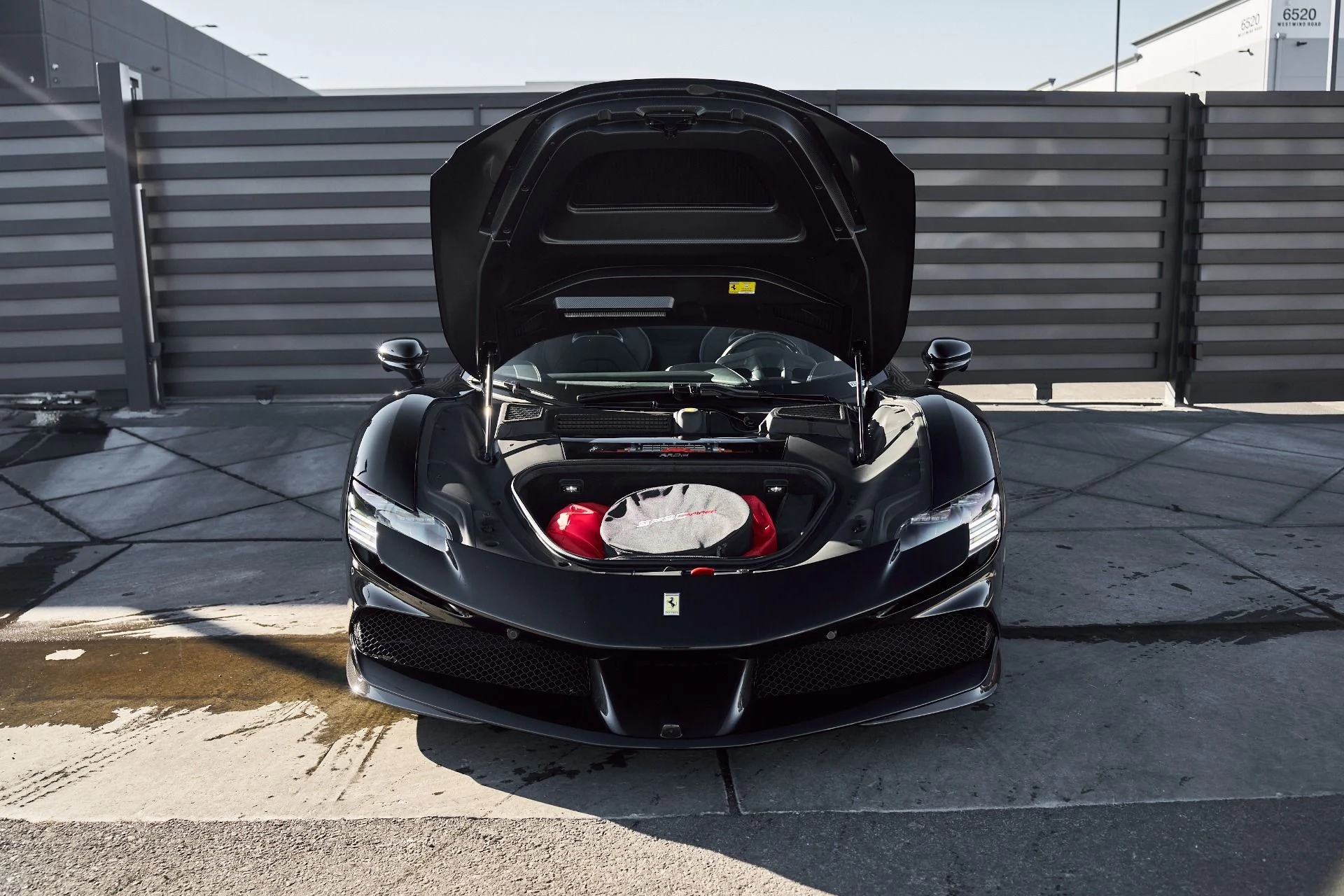 mph014_1971693010_Used_2025_Ferrari_SF_90_Spider_1764059235_e11a9b474b