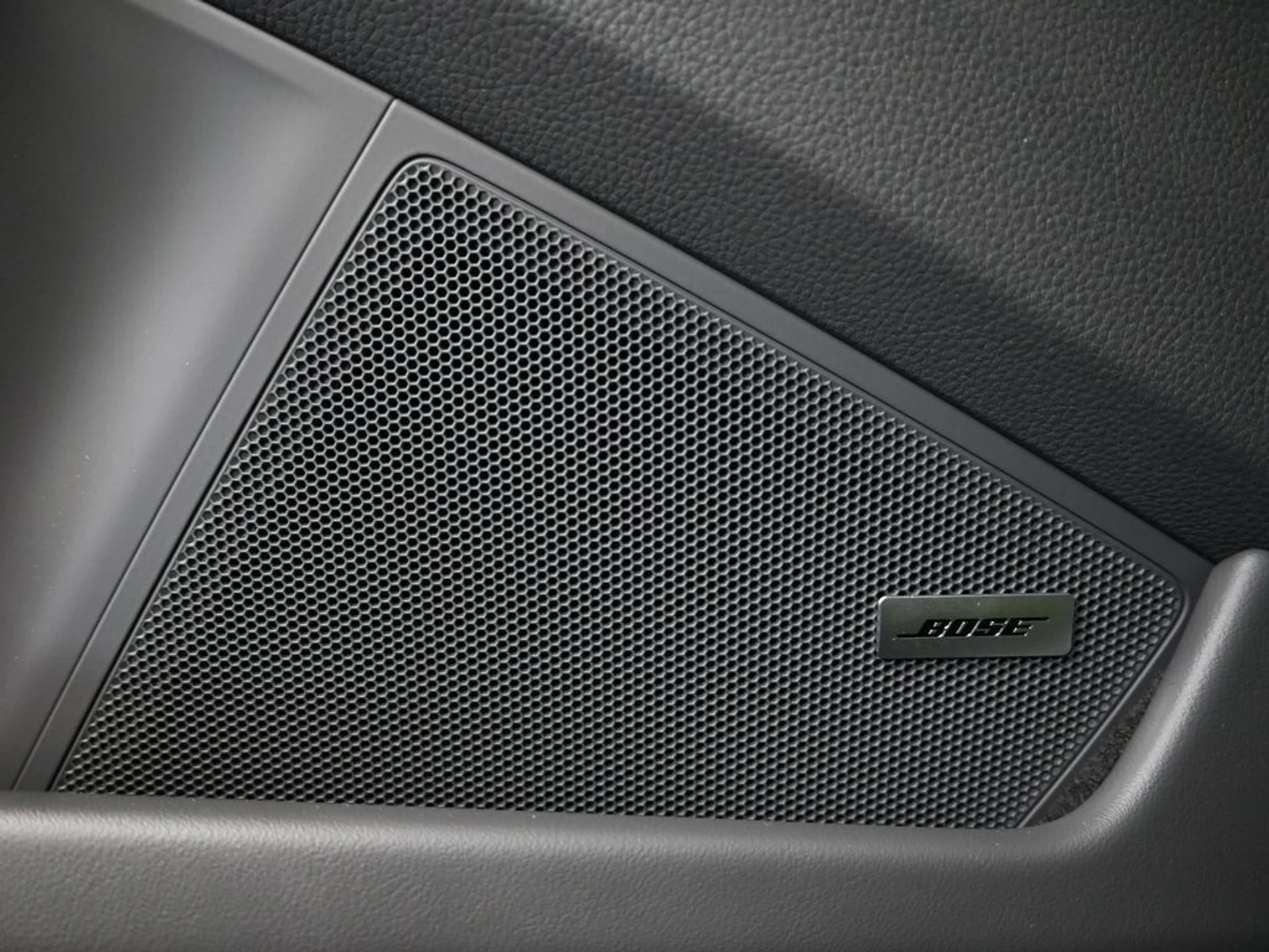 mph014_1973884928_a7a126a96610fd8a5bb81ed2d6c83161x_621f96c75c