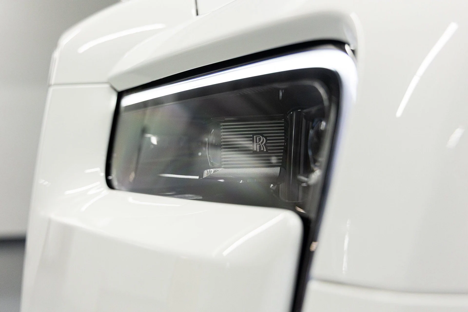 mph014_1977128979_ffe5a6bb64ffb7c247eb6e7a30991352x_1f182df328