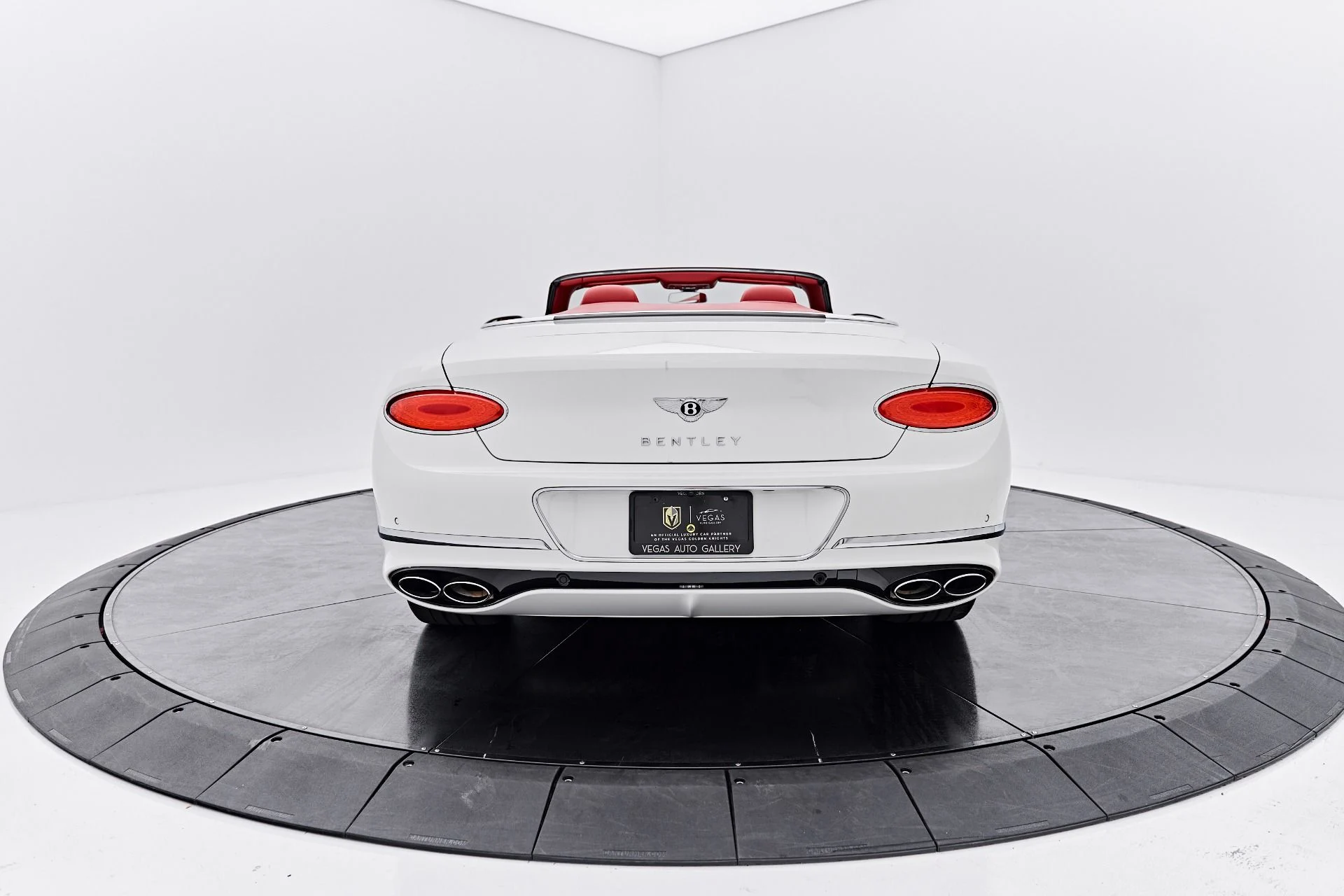 mph014_1977712957_Used_2023_Bentley_Continental_GT_V8_1789625205_e7b1417d90