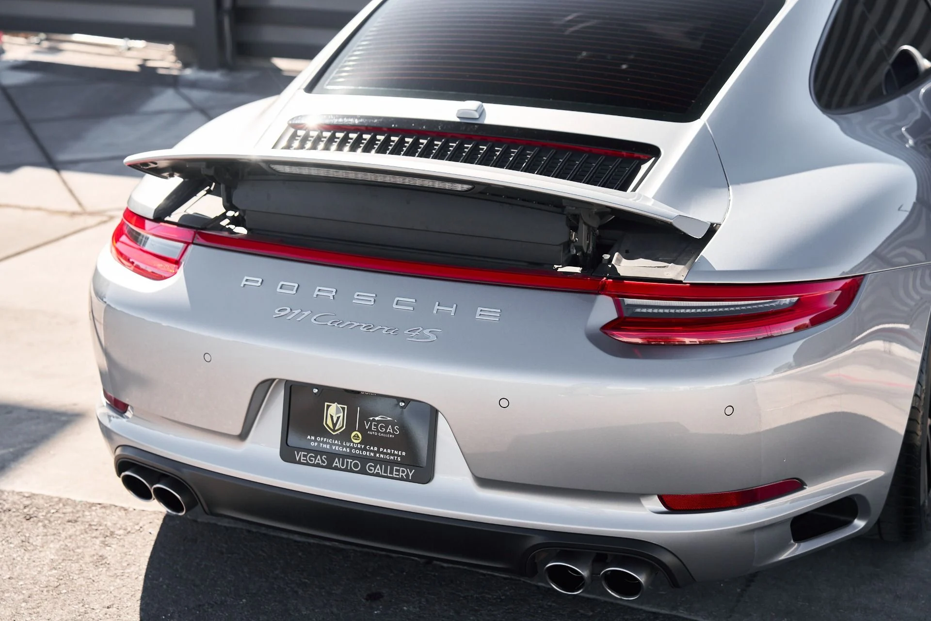 mph014_1979732066_Used_2017_Porsche_911_Carrera_4_S_1759899288_4c58815dd0