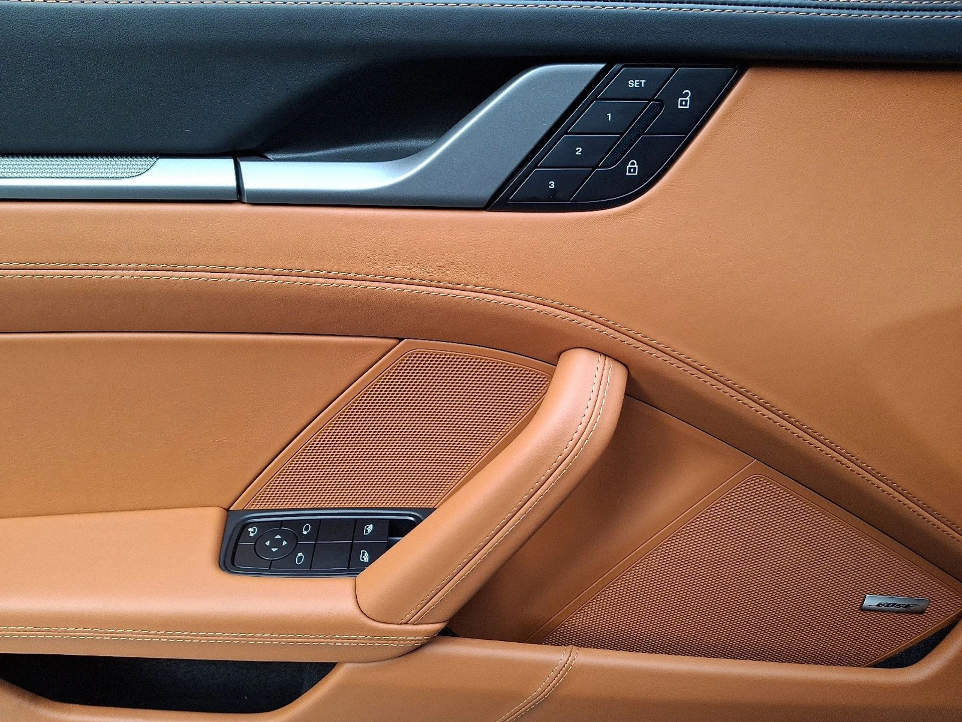 mph014_1988429383_1278c22dcff3933a6388fdad3edbdfac_759e3a4bf8