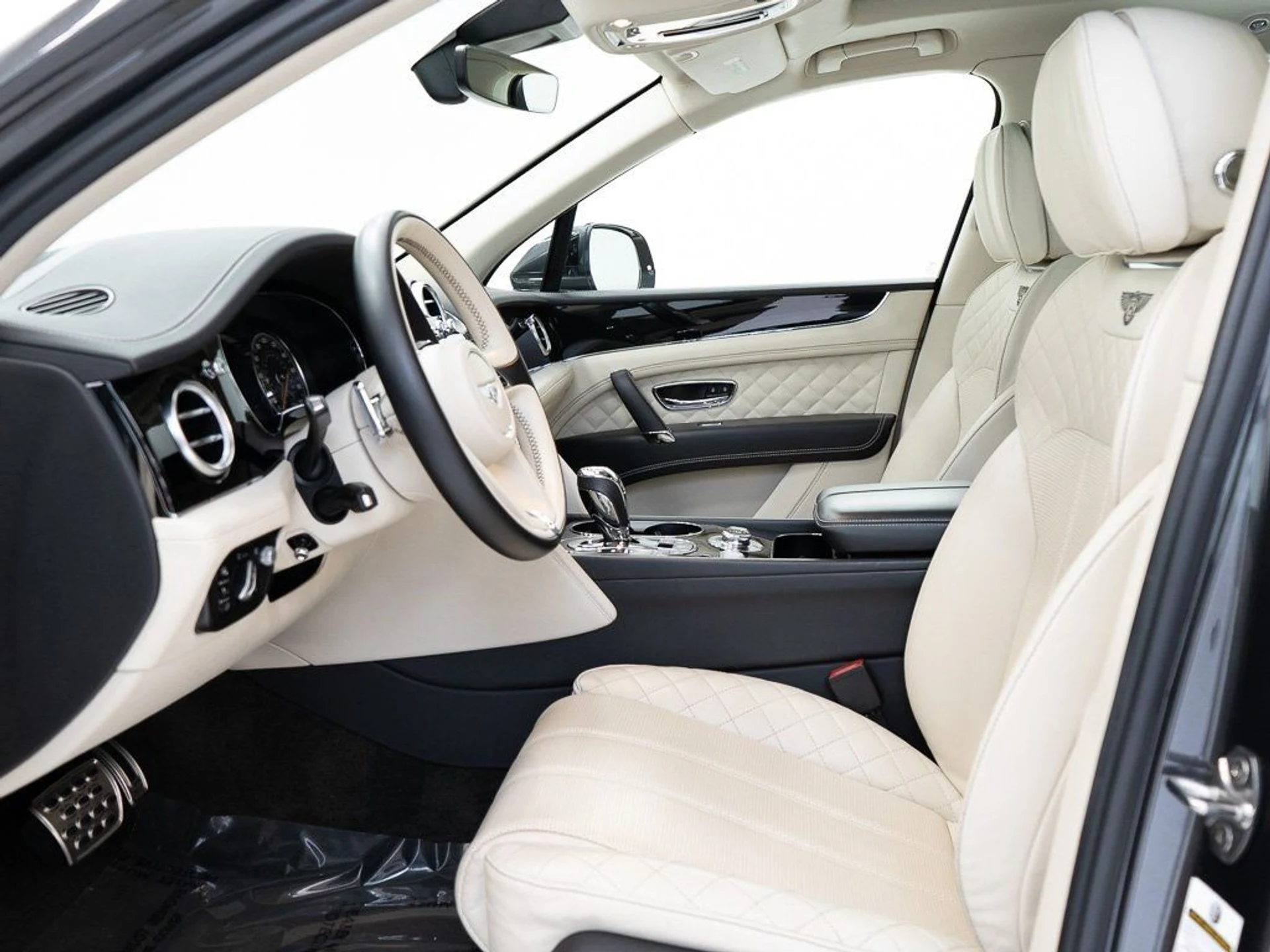 mph014_1992375092_d64f339669799bce2de135f9f68f8941_6ff0bfb245