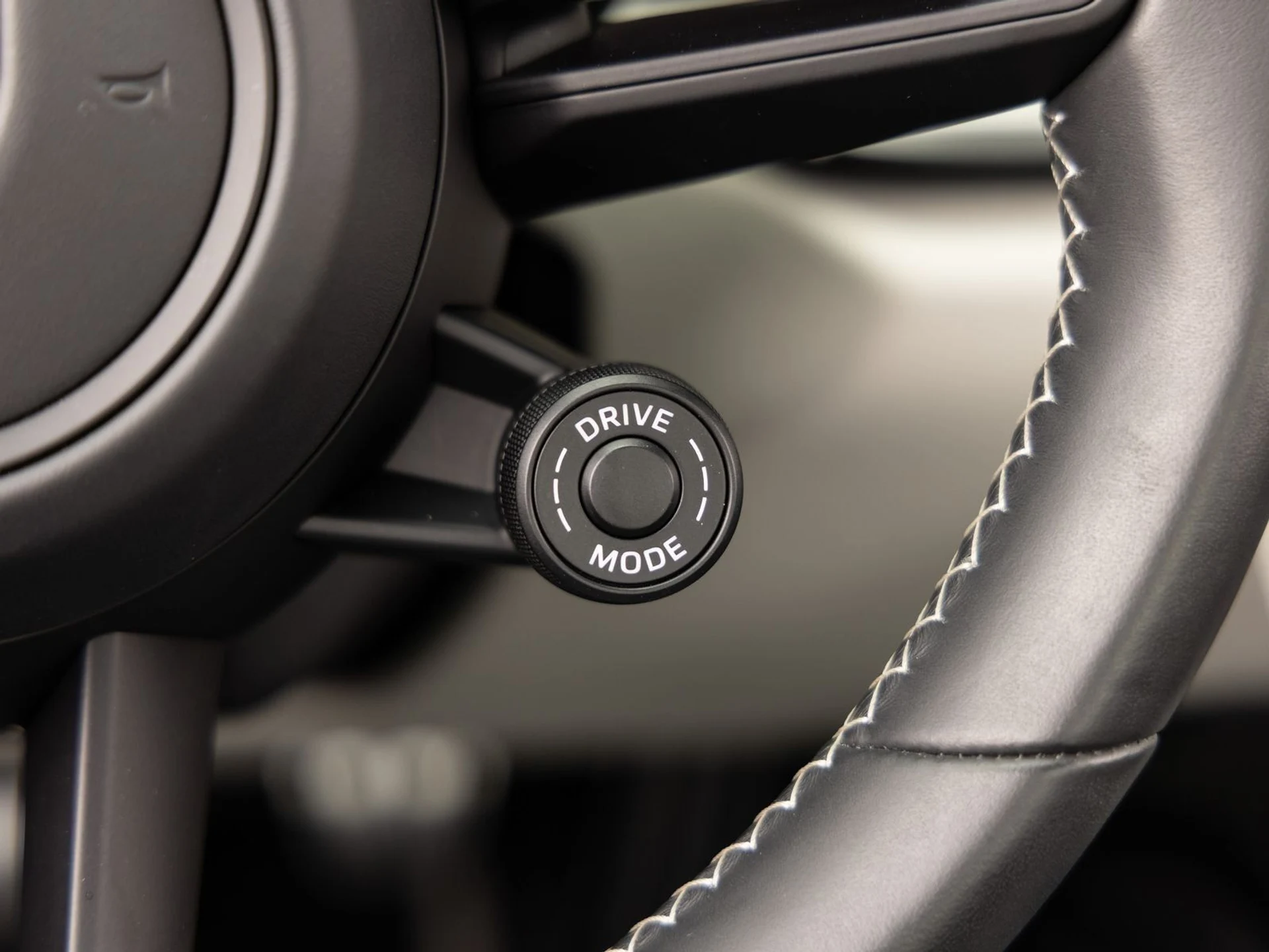 mph014_1998963618_15_964ea6ace7