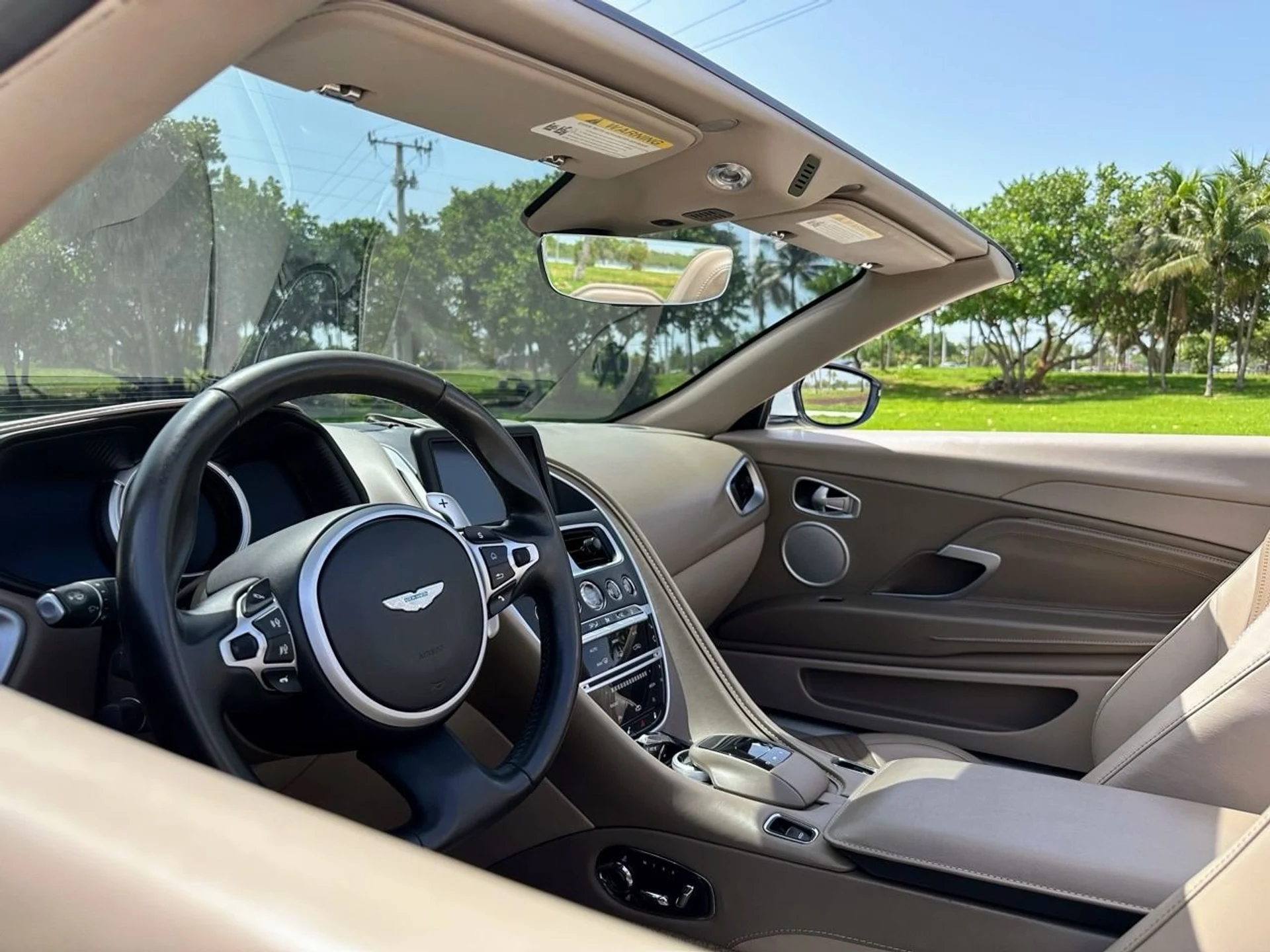 mph014_199938079_Used_2019_Aston_Martin_DB_11_Volante_1768416502_764b88f124