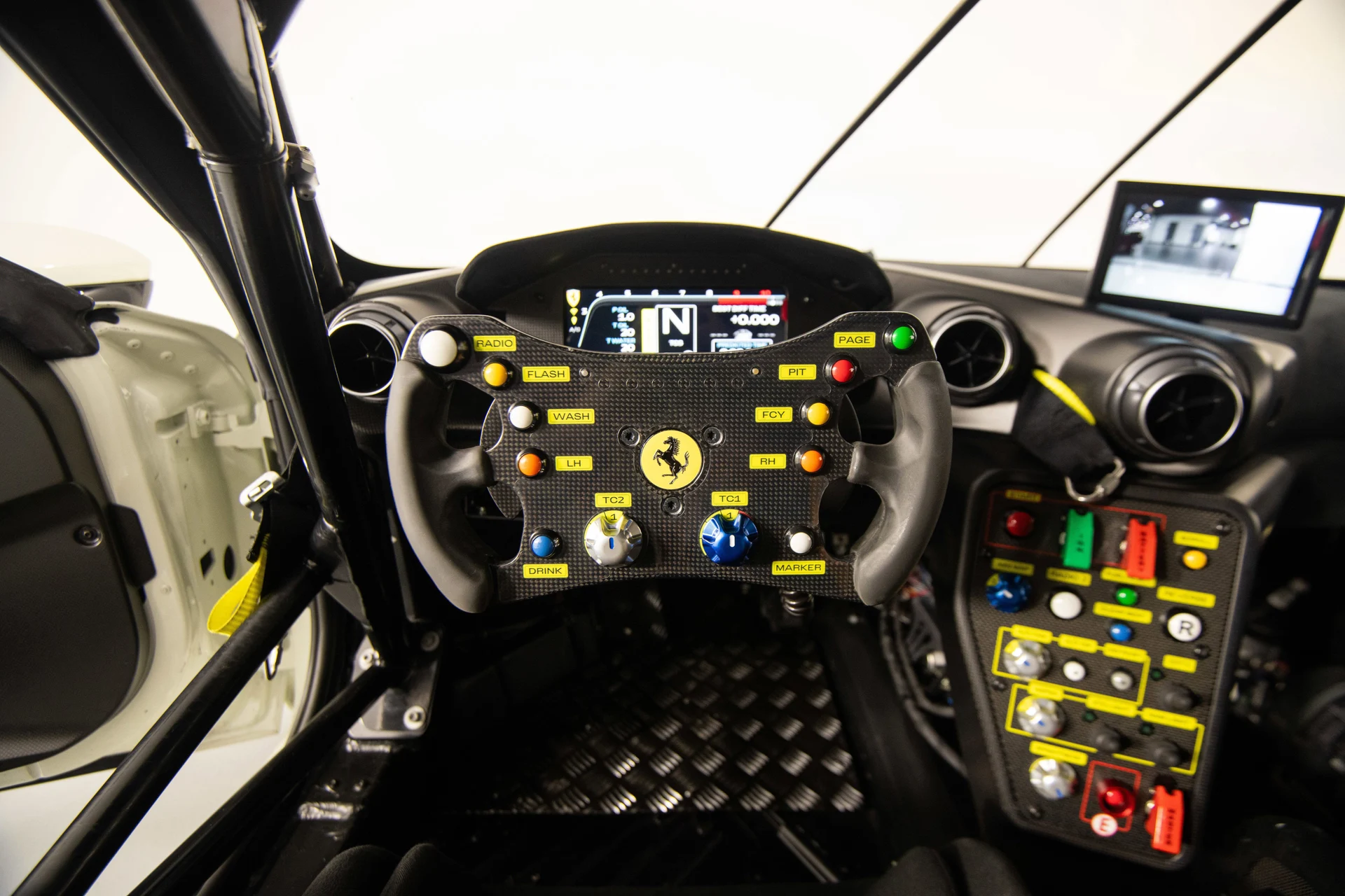 mph014_2002321847_3f4011e6ca2848e1ac51649e365470f3_c2909827c9