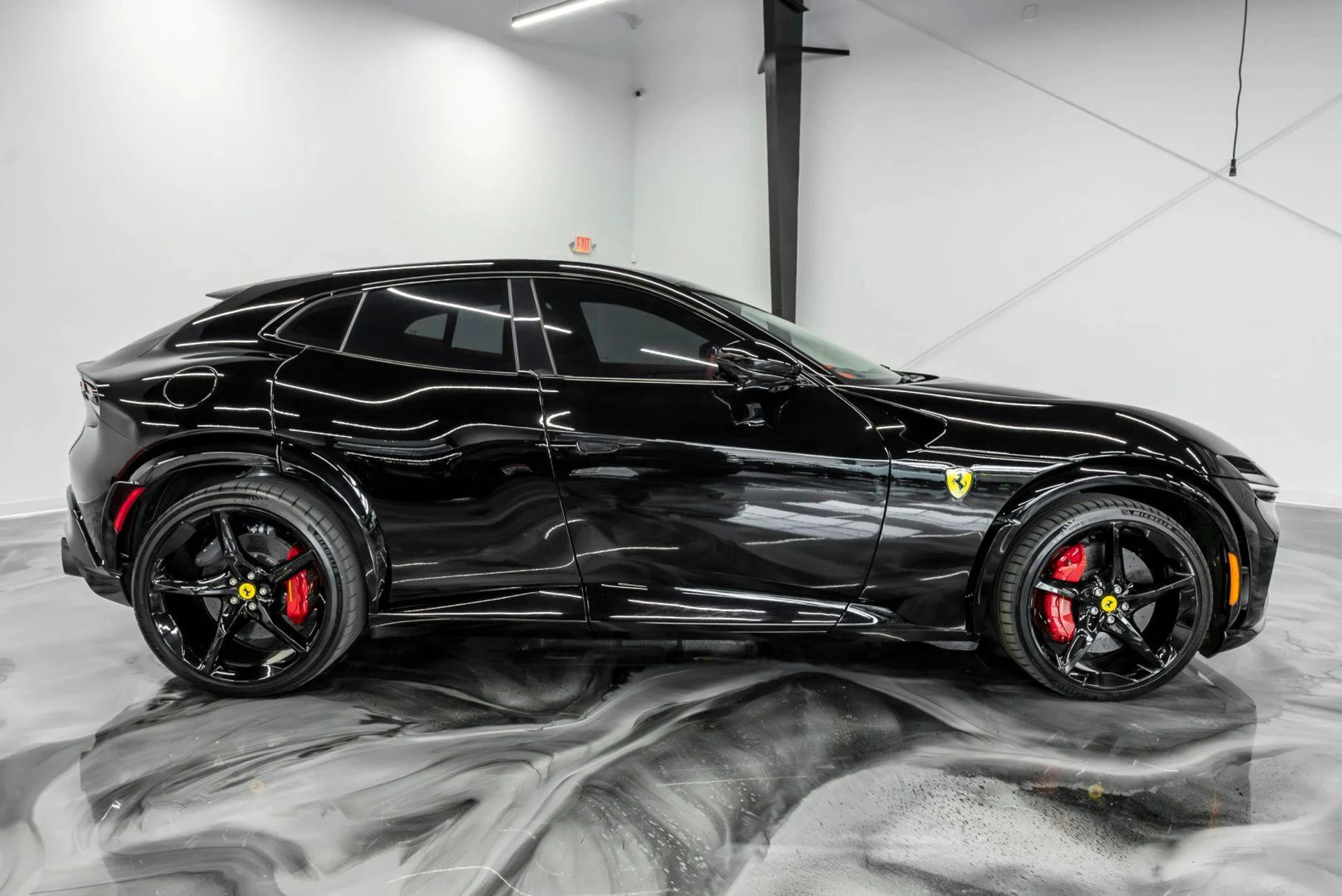 mph014_2002468605_Used_2025_Ferrari_Purosangue_Sport_Utility_4_D_1784849389_a40087007f