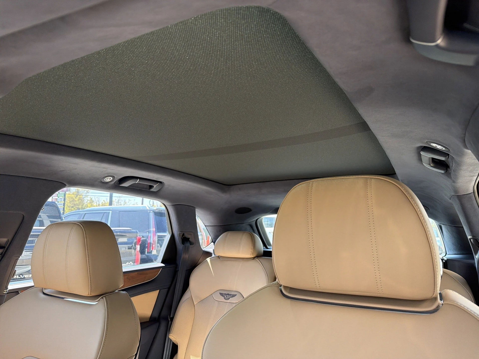 mph014_2003449656_f44cf183eb66668e81fc187ff276e147x_291e4a7768