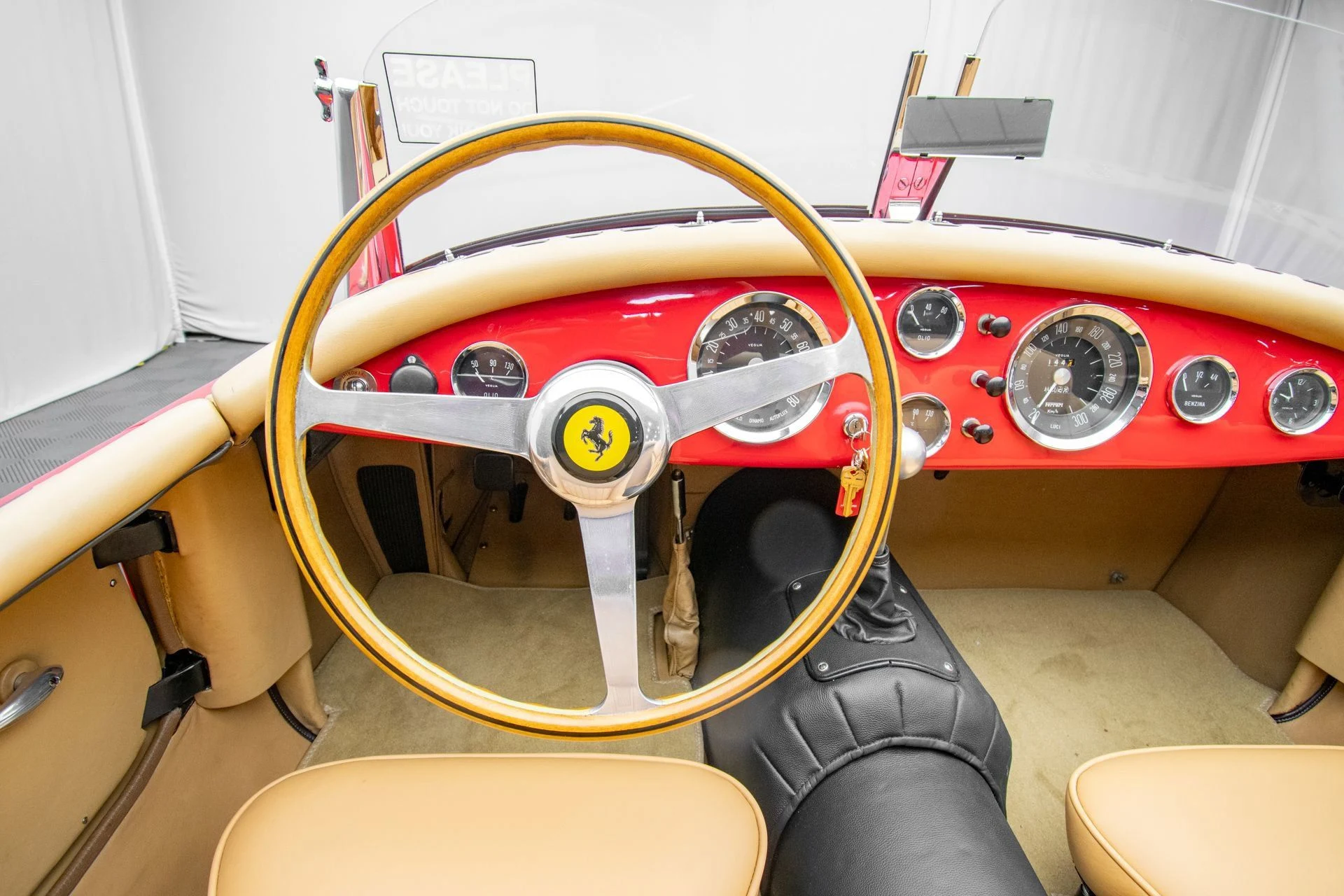 mph014_2005479005_ff299f9f340b41e0b9525135e64f3896_19e37bf906