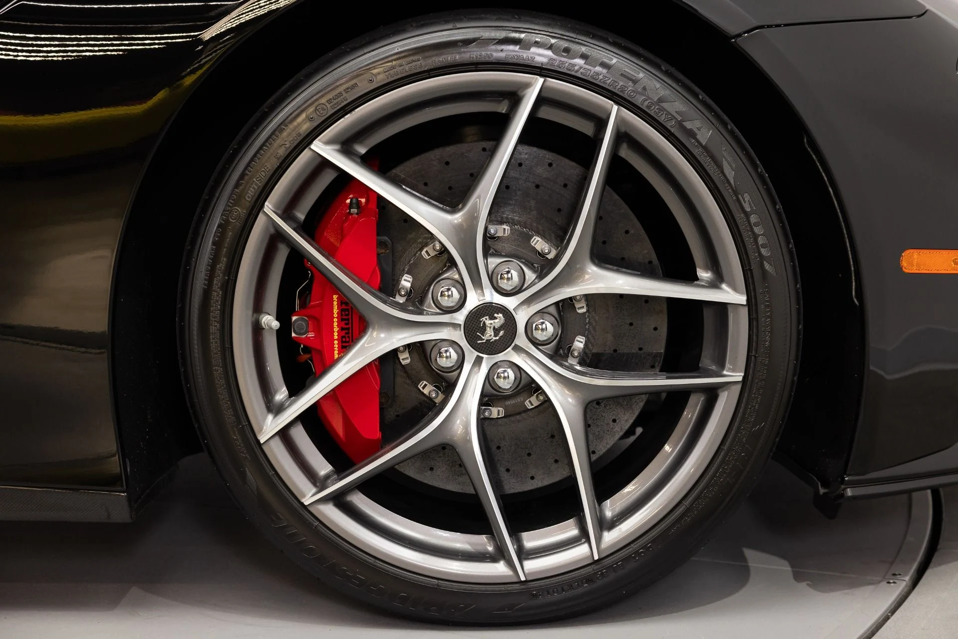 mph014_2009016744_Used_2014_Ferrari_F12berlinetta_1784559579_e62ffb7133