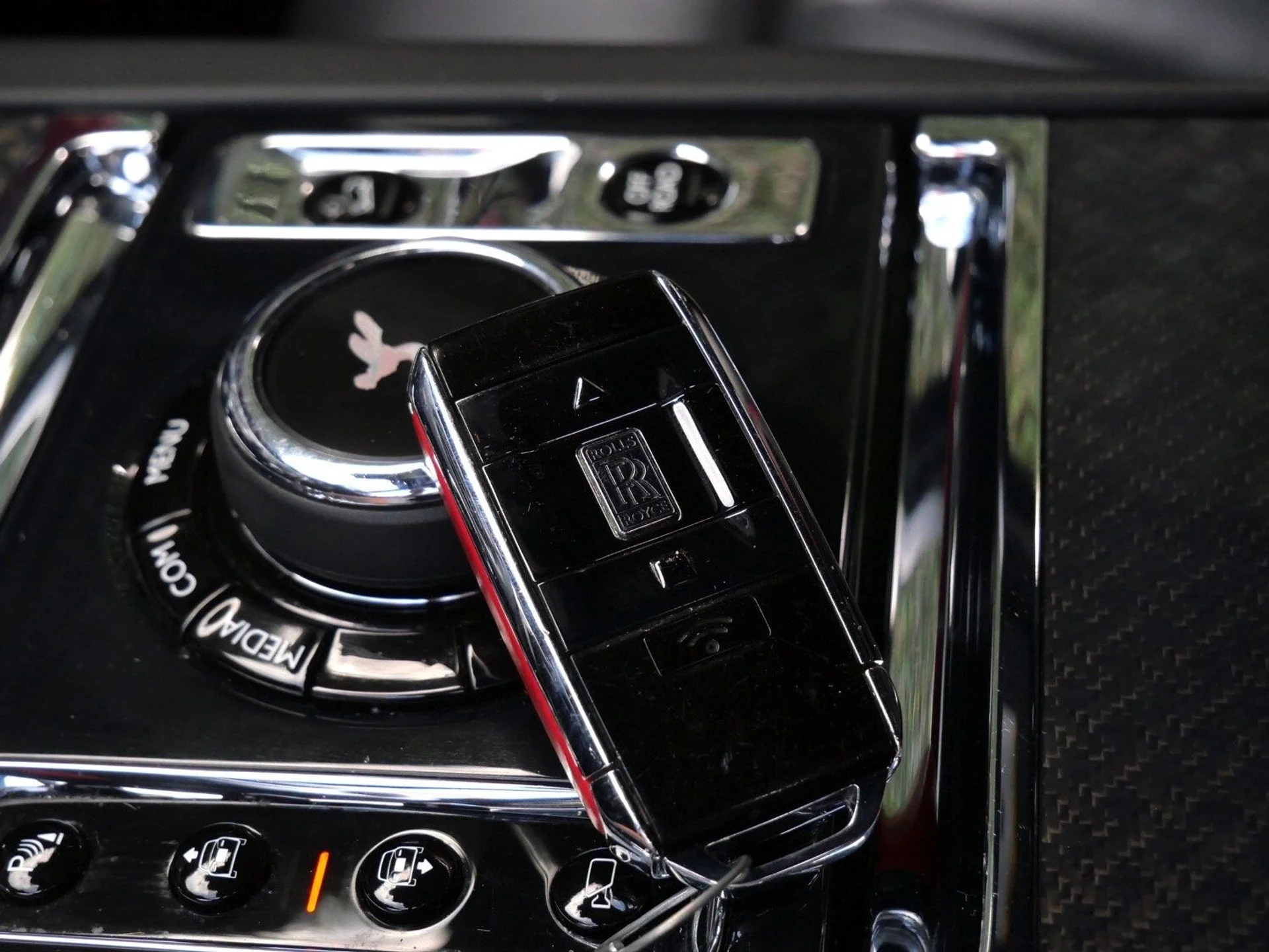 mph014_2009693587_36dbd887ddb64729796ae3adfb4aa1b2x_3fef029eee