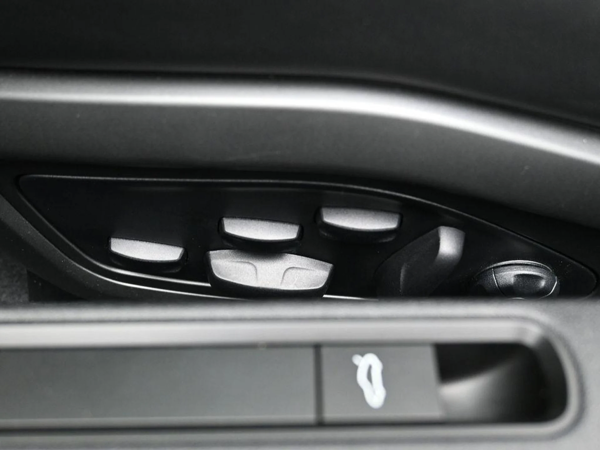 mph014_20125215_uv_Q_Ksgmtp5c_T7hdve_Mm_TZ_1_R_Bv_U_be7b1179a9